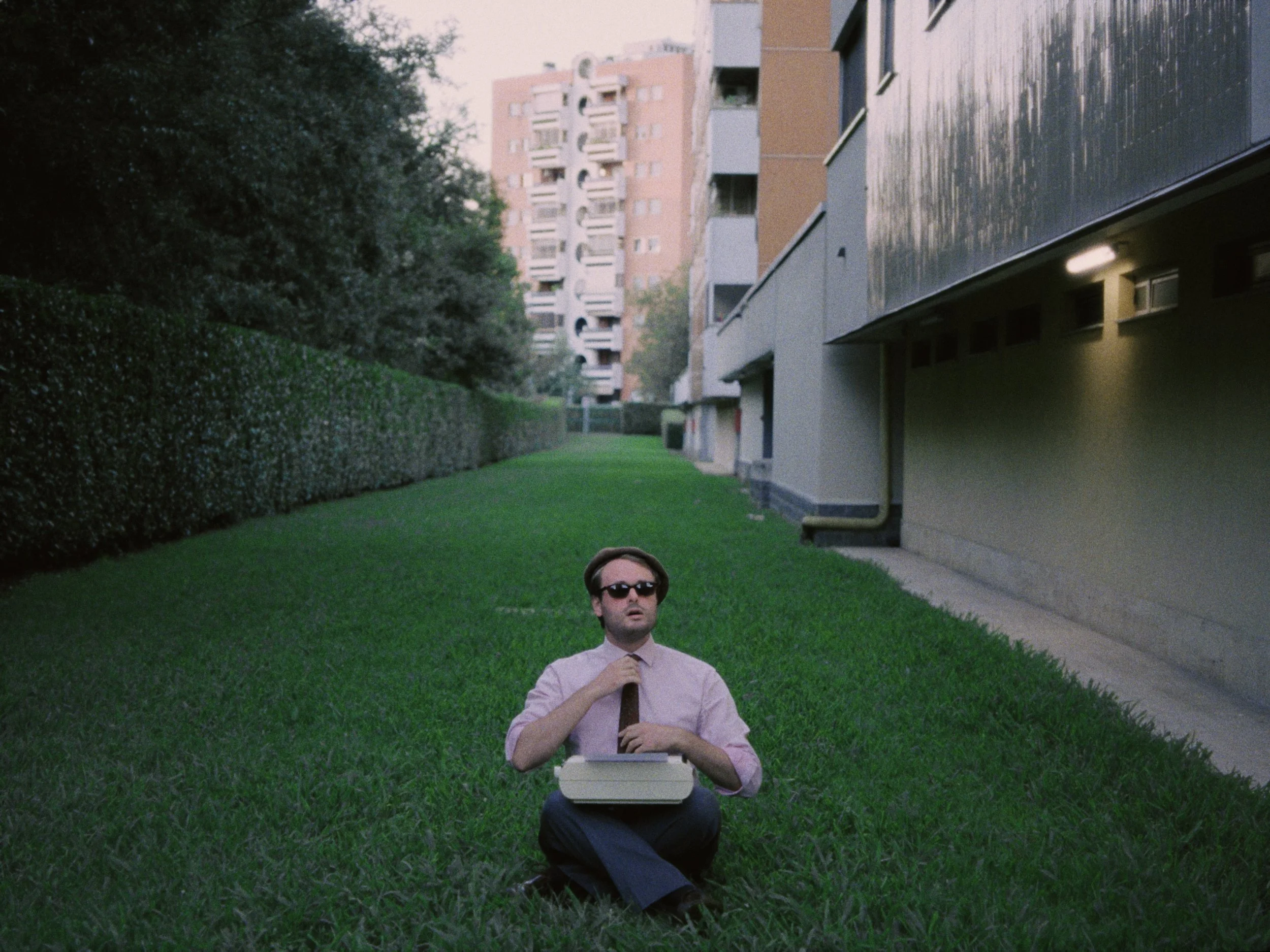 Still 2025-11-04 162321_4.1.1.jpg