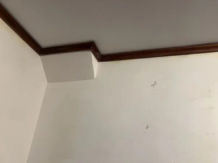 Drywall Crack Repair in Hutchinson, KS, Salt City Construction.