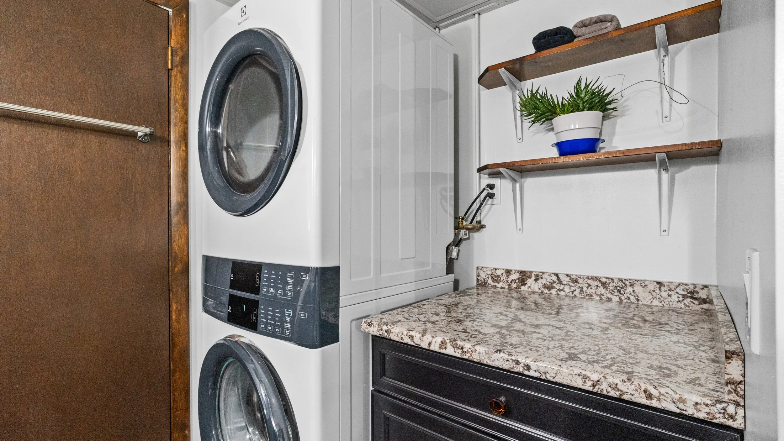 44-laundry.jpg
