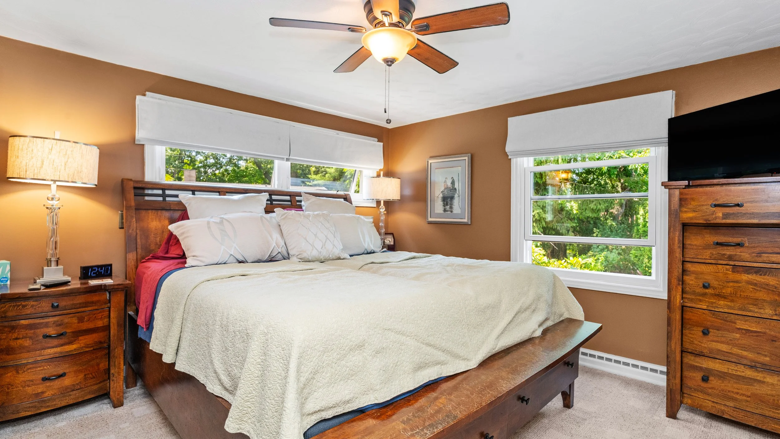 30-bed 2.jpg
