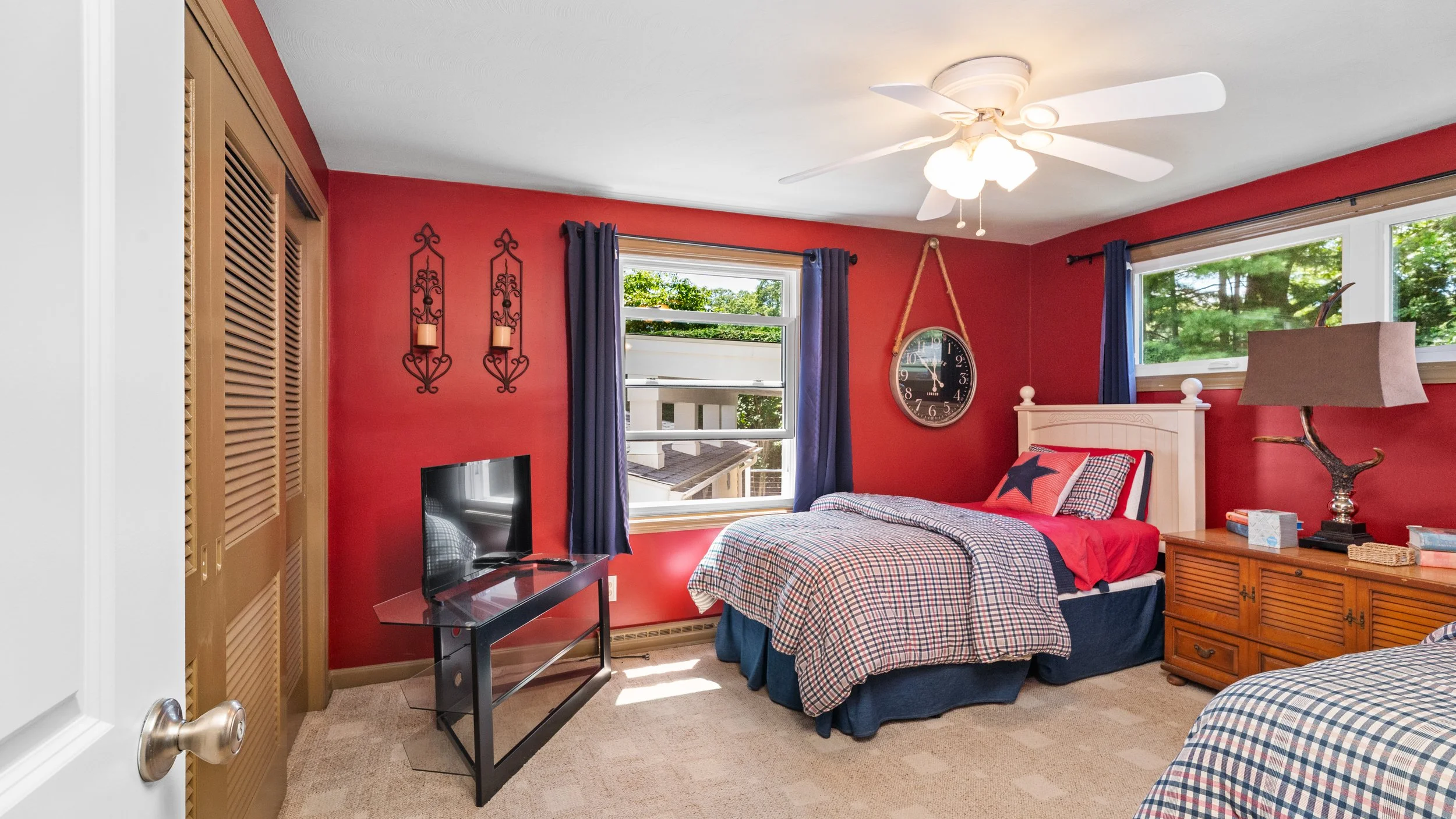 26-Bed.jpg