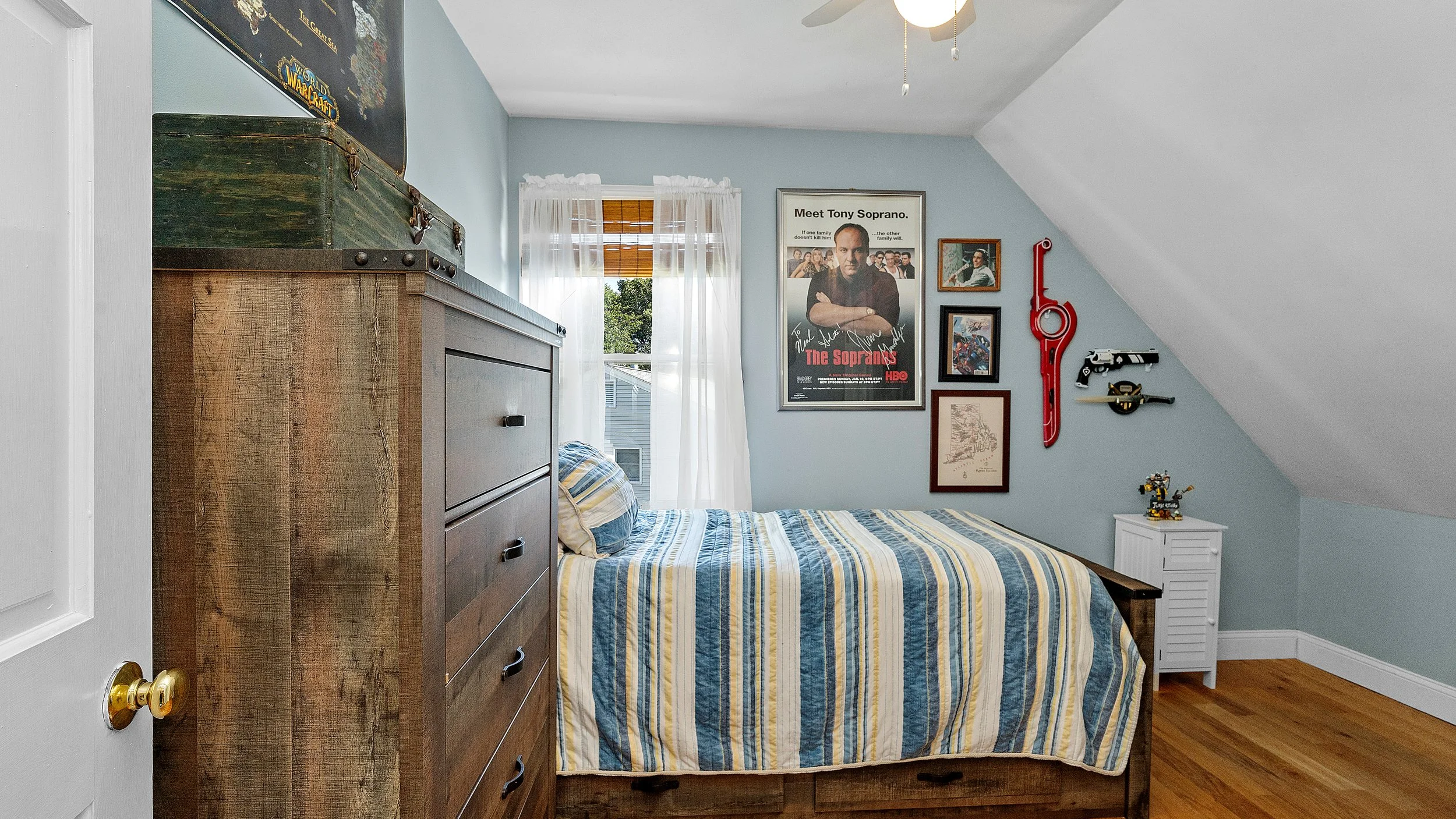 28-Bed 2.jpg