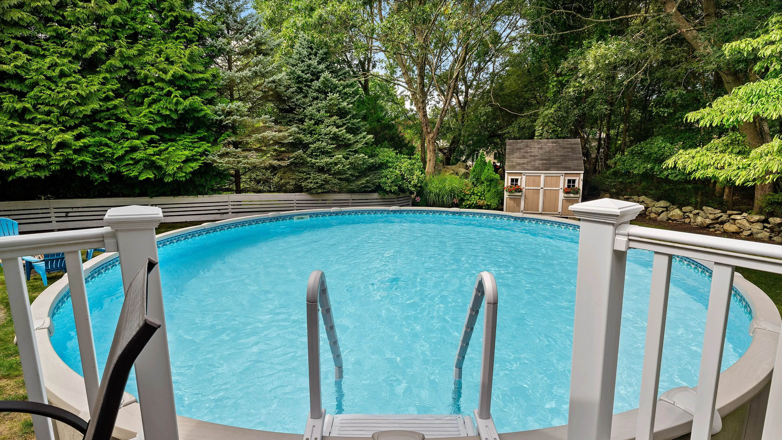 42-Pool.jpg