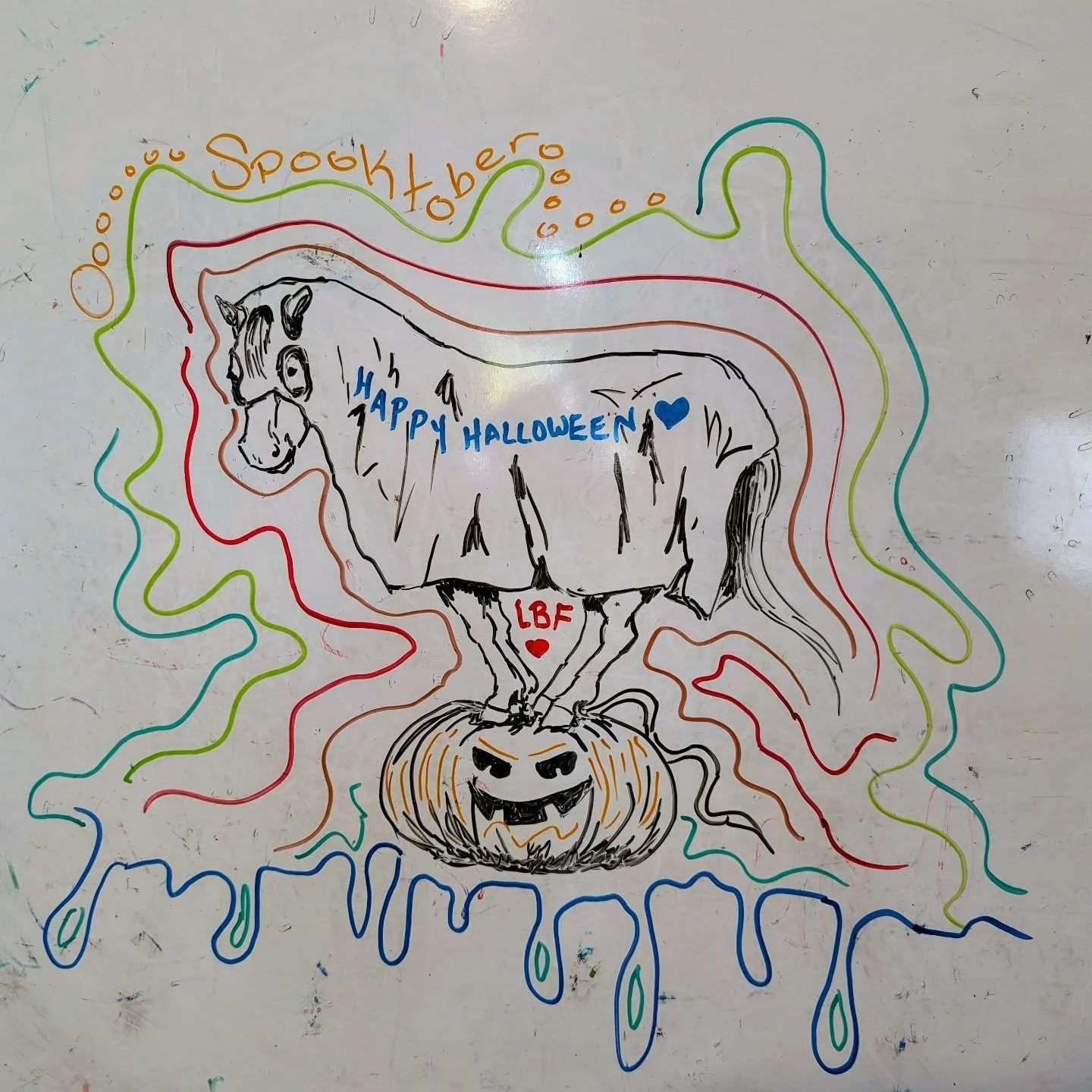 Newest whiteboard art by Instructor Rachel 🎃👻 

#halloween #laughingbuckfarm #friendsoflaughingbuckfarm #whiteboardart #newestart #fortcollinscolorado #outdooreducation #inclusiveeducation #diversity #neurodiversity #funonthefarm #farmschooling