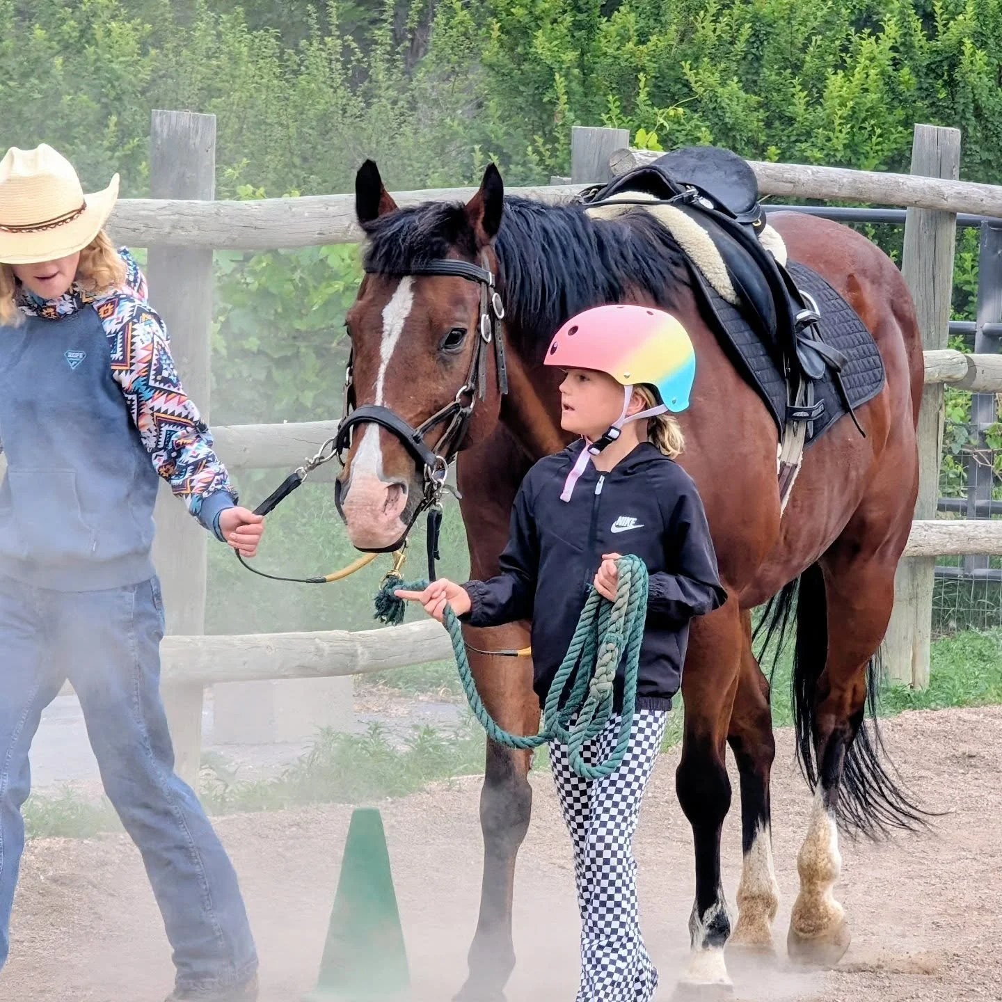 Our drop in Monday classes are having a fun time learning safety, leading, and riding skills! 

#laughingbuckfarm #friendsoflaughingbuckfarm #fortcollinscolorado #ridinglessons