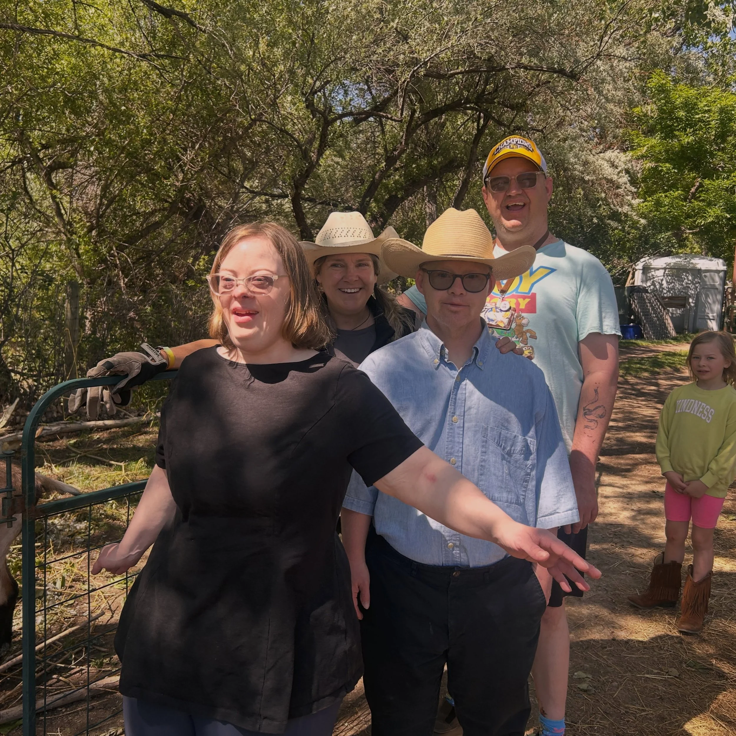 We break for horse hugs, selfies, laughs, and rabbit ears!  Thank you @ourhouseincfoco for your hard work on the farm!
