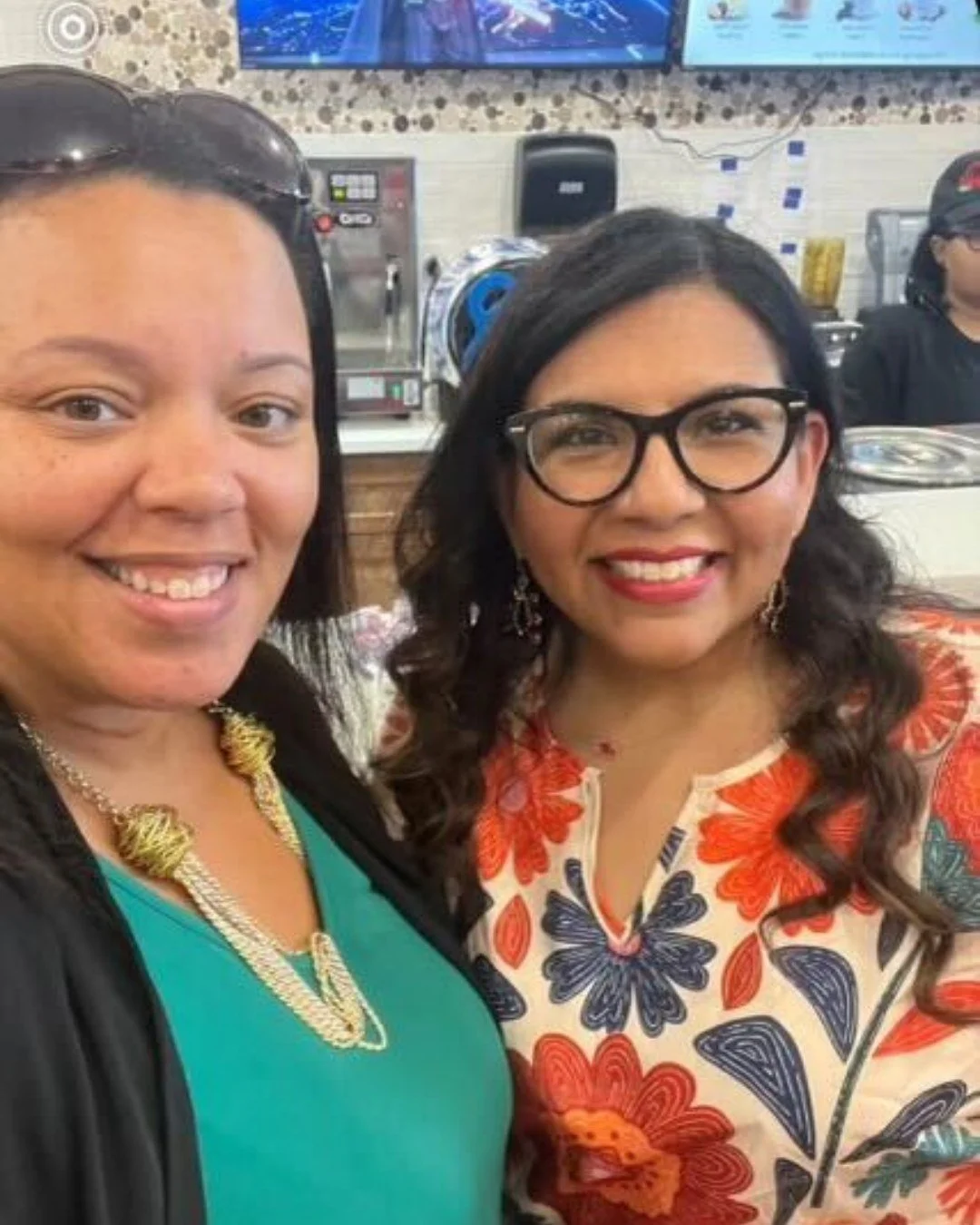 We love getting out into Fort Bend and connecting with this amazing community. 💛 

Every time we share our story, it&rsquo;s a reminder that a blowout is so much more than curls and volume&mdash;it&rsquo;s confidence.

Because when your hair feels g
