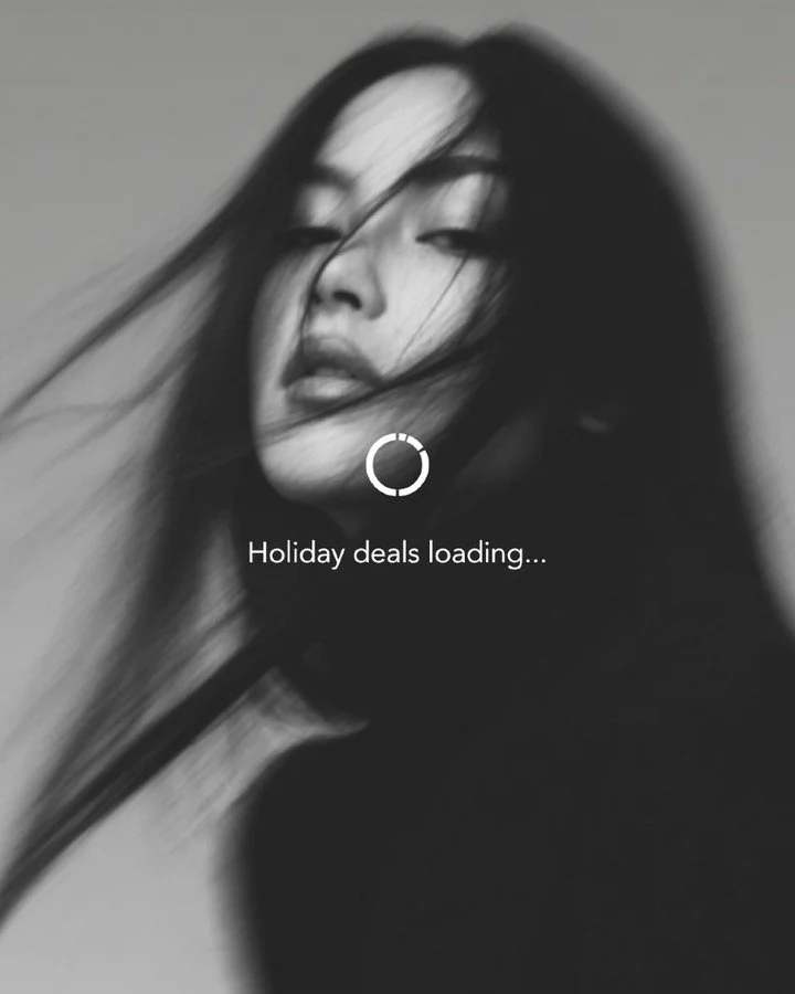 We won&rsquo;t spoil the surprise&hellip; but your blowout budget is about to feel very blessed. 👀💛

Big hair energy + big savings? Yes, please.

#CitrineBlowBar #SugarLandSalon #HairArtist #WomenInBusiness ##HolidayHair #BlackFridayTease #TexasSal