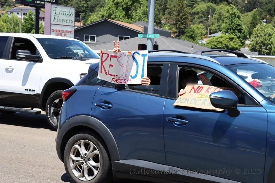 06 14 25-NoKingsProtest_DAlexander_2897_4 x 6 150dpi.jpg