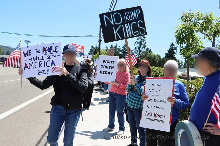 06 14 25-NoKingsProtest_DAlexander_2652_4x6 150dpi.jpg
