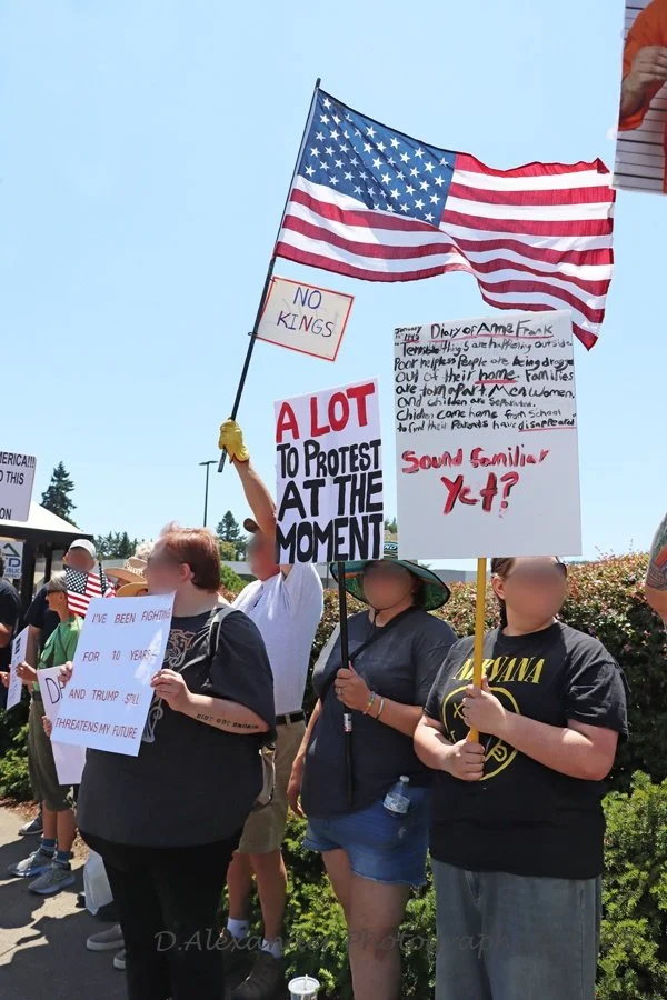 06 14 25-NoKingsProtest_DAlexander_2631_4x6 150dpi.jpg