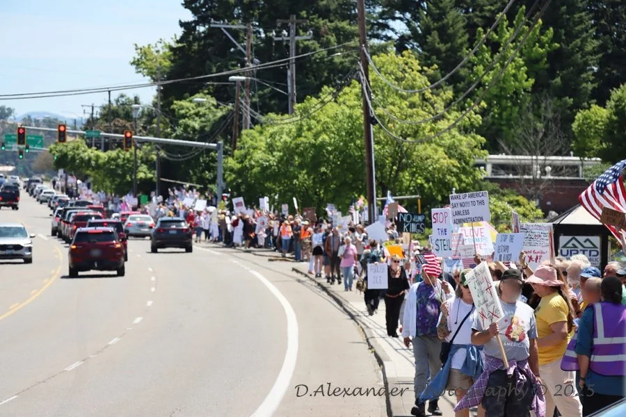 06 14 25-NoKingsProtest_DAlexander_2620_4x6 150dpi.jpg