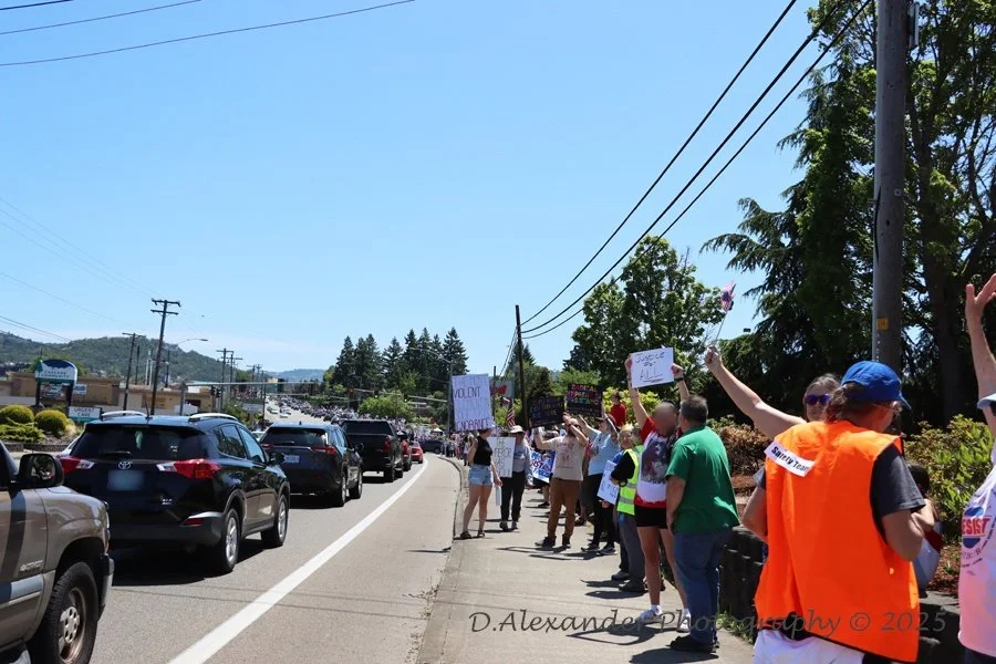 06 14 25-NoKingsProtest_DAlexander_2586_4x6 150dpi.jpg