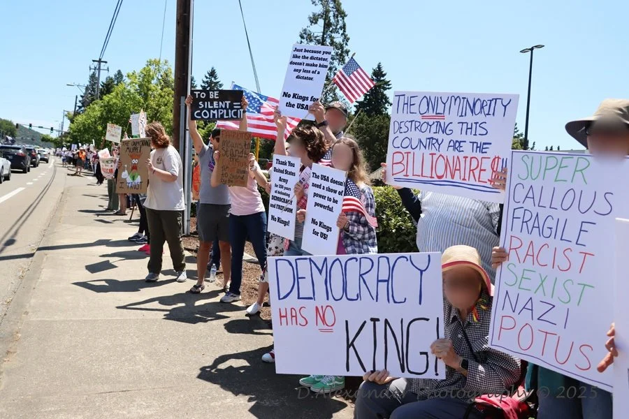 06 14 25-NoKingsProtest_DAlexander_2671_4x6 150dpi.jpg