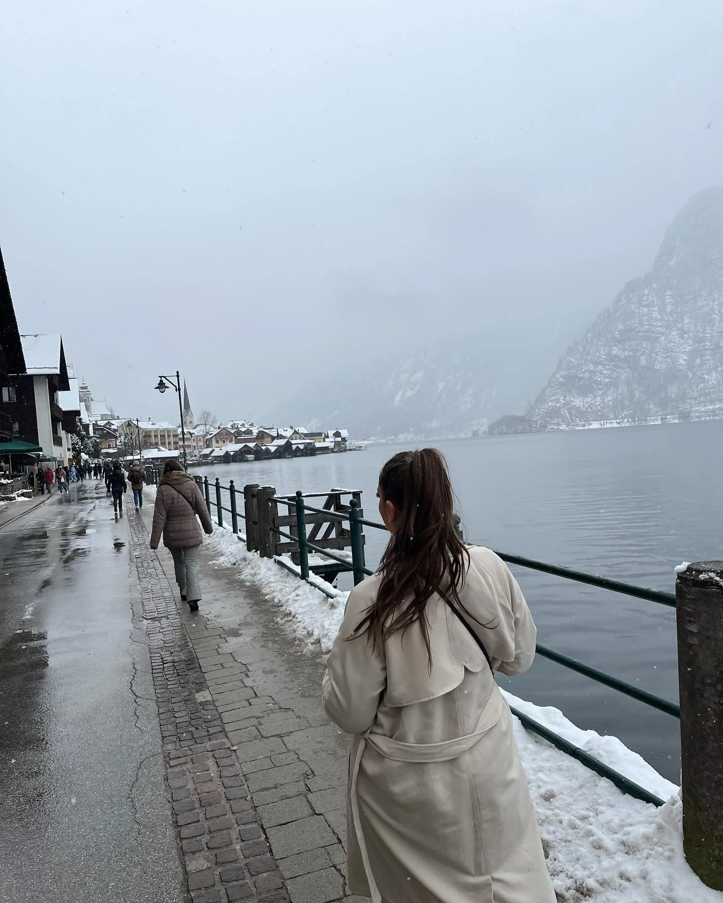 Wanting to feel different? 
Sometimes we reach a point where we know we don&rsquo;t want things to stay the same. Wanting to feel different is the first move but it&rsquo;s the steps we take that turn it into change. 

It doesn&rsquo;t have to be hug