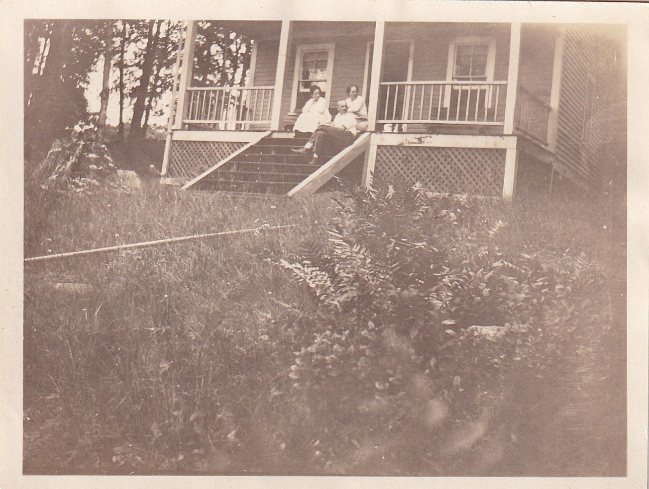 Bessie Avery, Ethel and Arnold