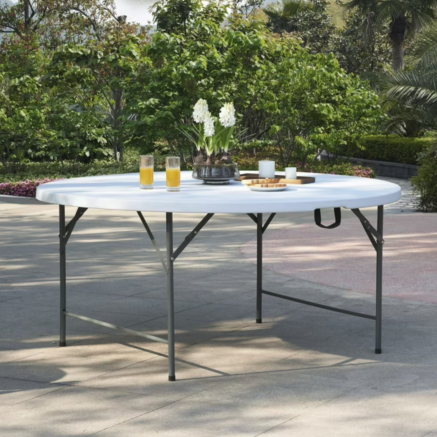 60 in Round Table
