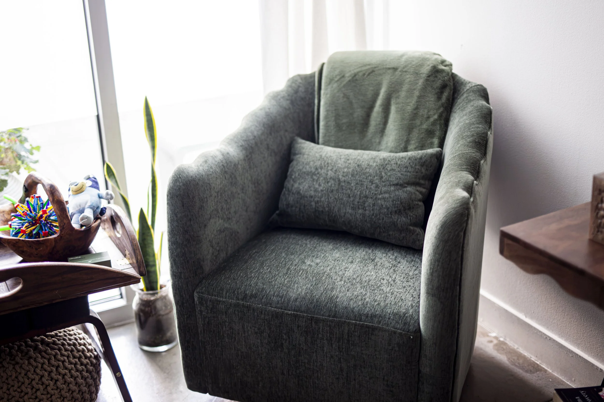 Green chair where therapy takes place.
