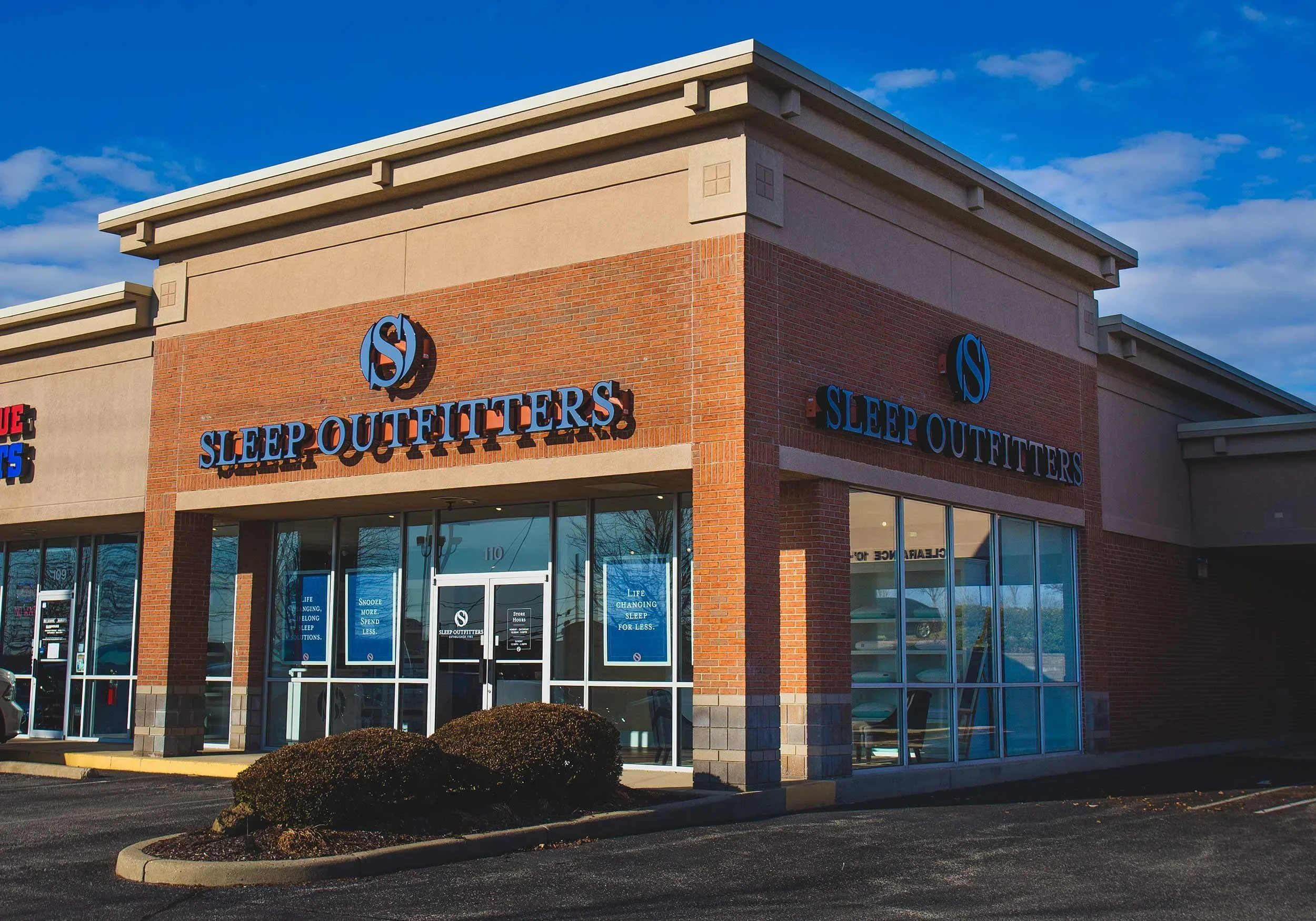 SleepOutfitters_Store_A.webp