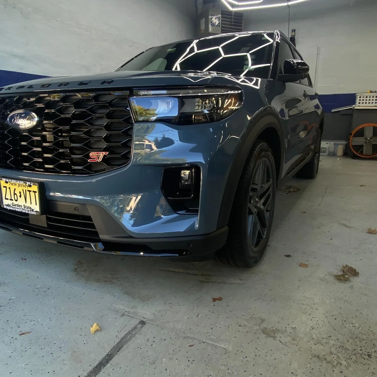 Ceramic coating applied to wheels and calipers for ultimate shine, protection, and easy maintenance. Book your detail today! 

#ceramiccoatingprotection #baskingridgenj #detailingcars #detailingnj