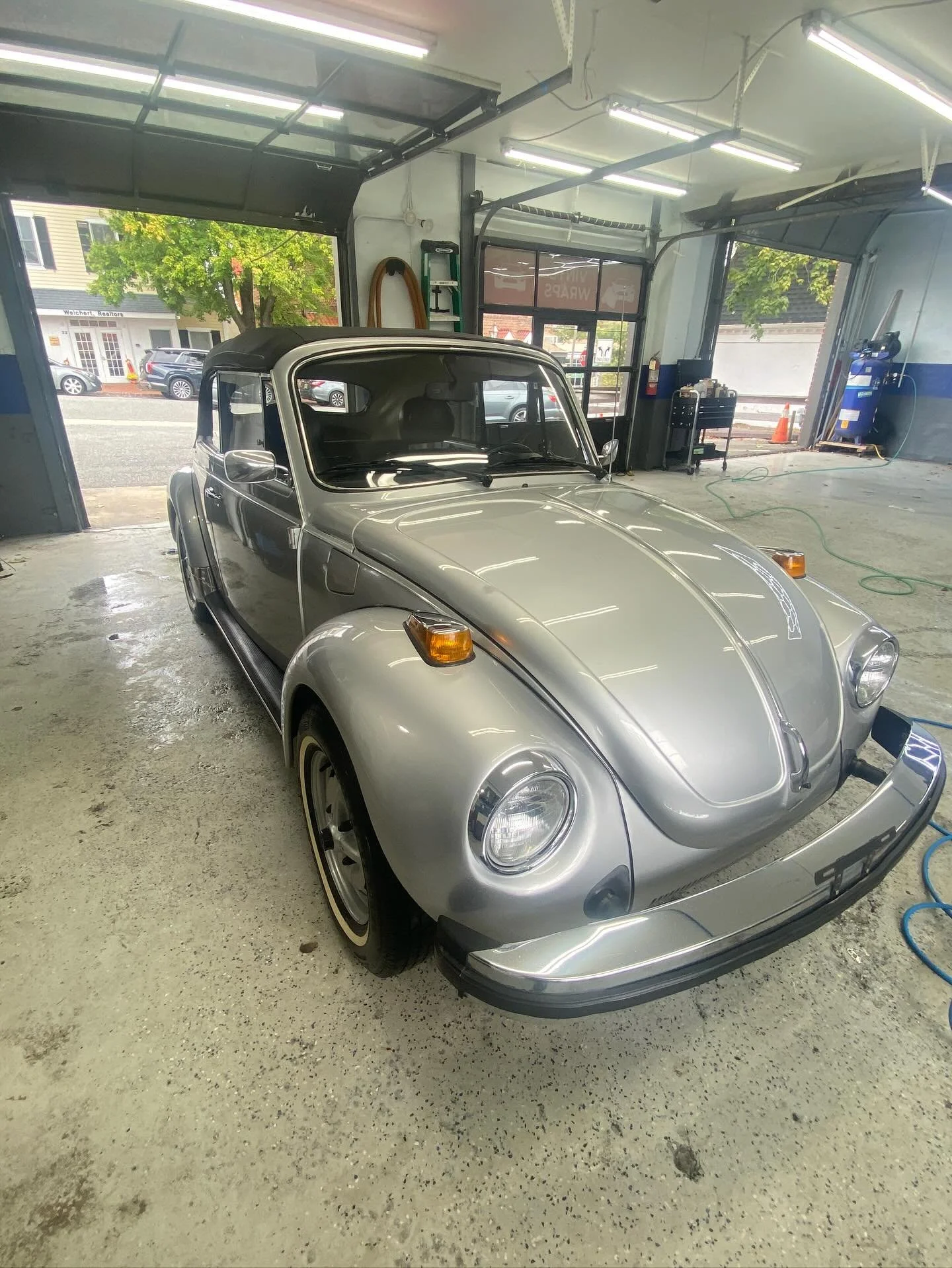 2 Punch buggy&rsquo;s in one week ! Book your appointment today to give you vehicle that shine and protection before winter !! DM and book today !