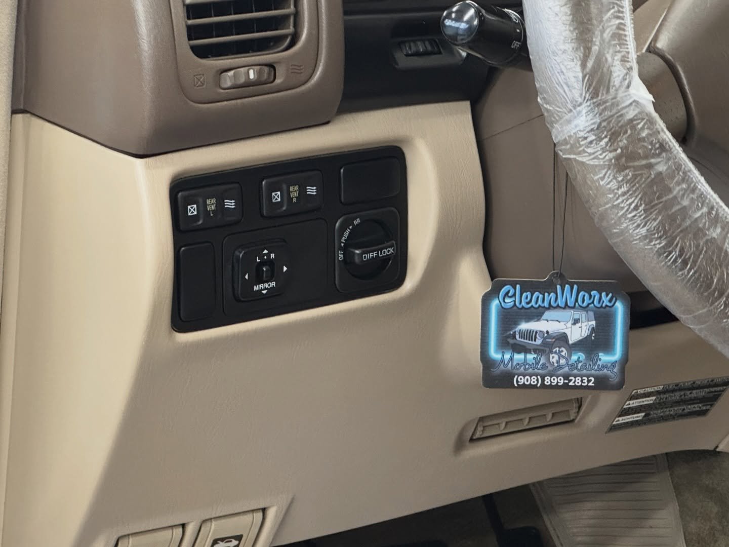 Old school Land Cruiser, new life. Full interior &amp; exterior detail bringing this legend back to its glory ✨🚙 

📍Serving [Basking Ridge]
🚘 Interior &amp; Exterior Detailing | Wax | Paint Care
📲 DM or call to book your next appointment!
📞 (908