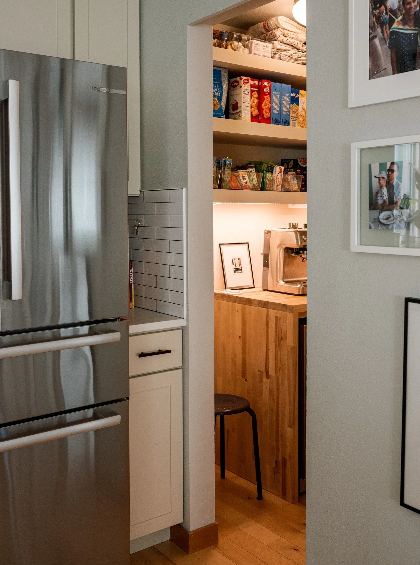 Take a walk with me into our small but mighty corner pantry. Do a glorious swipe all the way to the end to see the wired shelves that were gleefully ripped out. My husband did all of it himself (except yours truly for the paint job) and he really nai