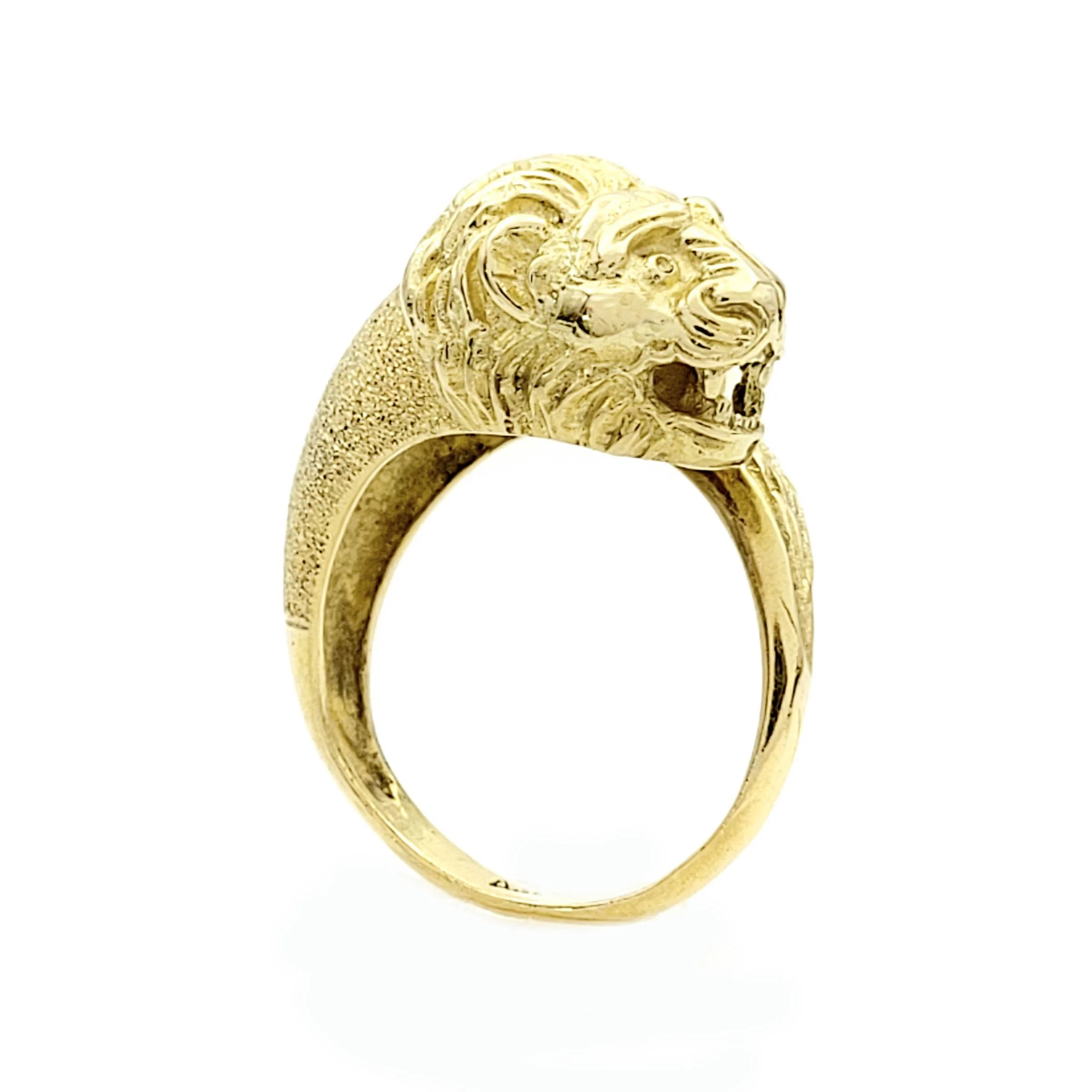 Lion's Head Bypass Ring Gold