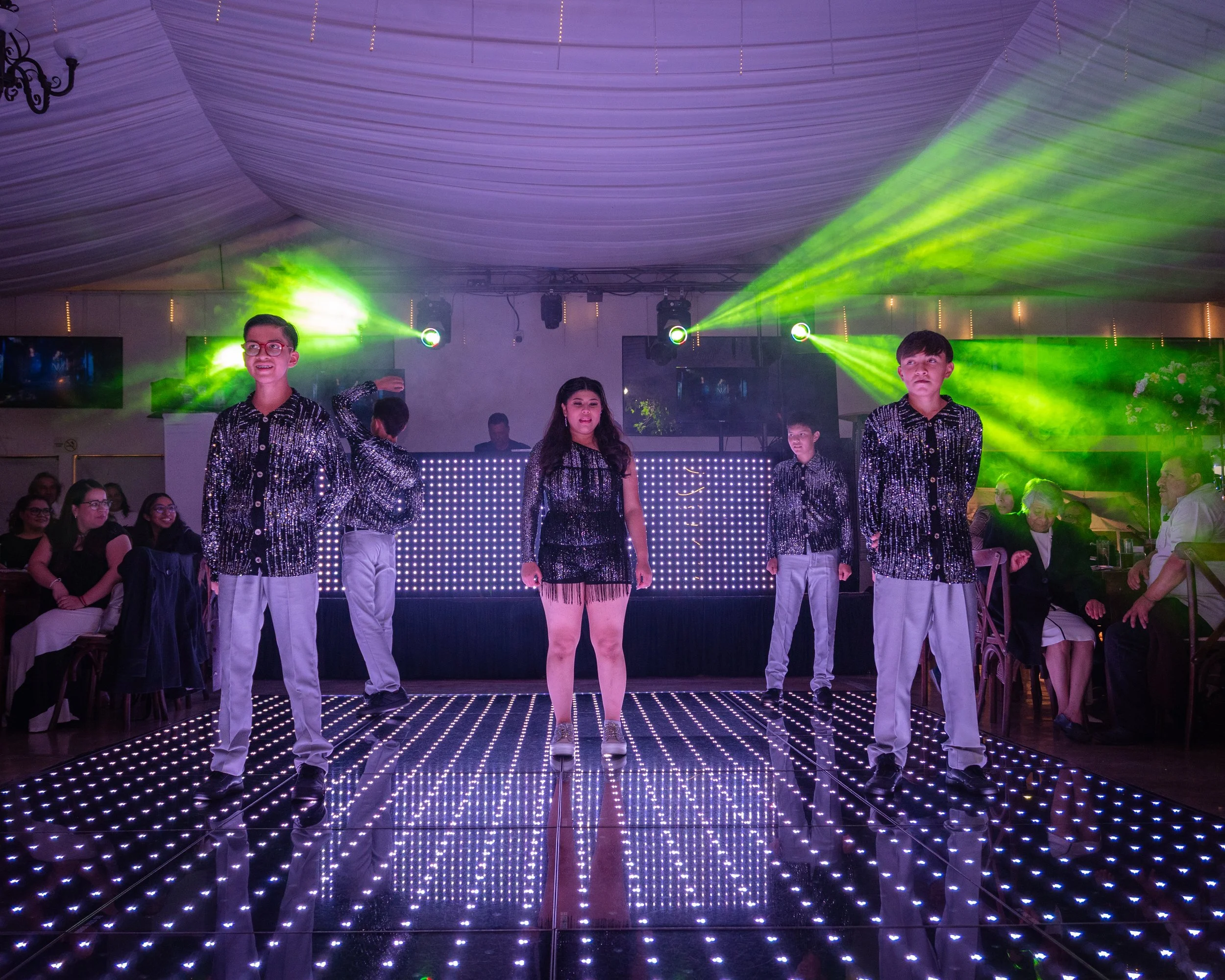 XV años - Portafolio Visual (2).jpg