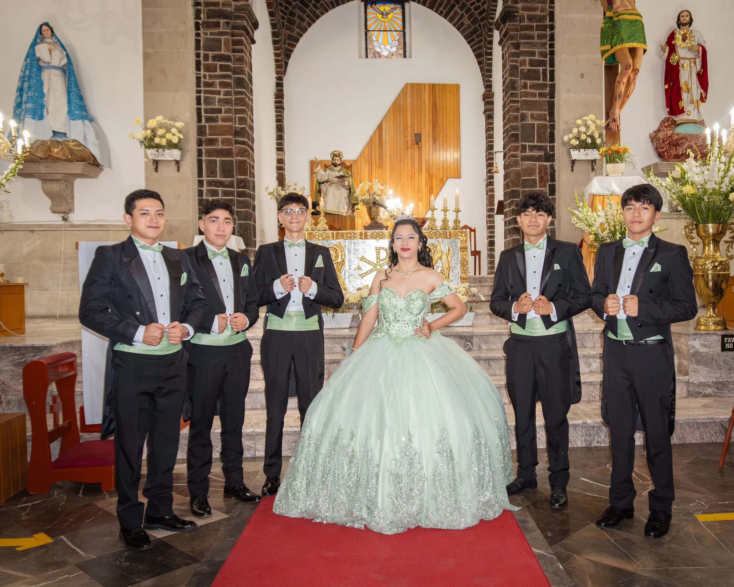 XV años - Portafolio Visual (17).jpg