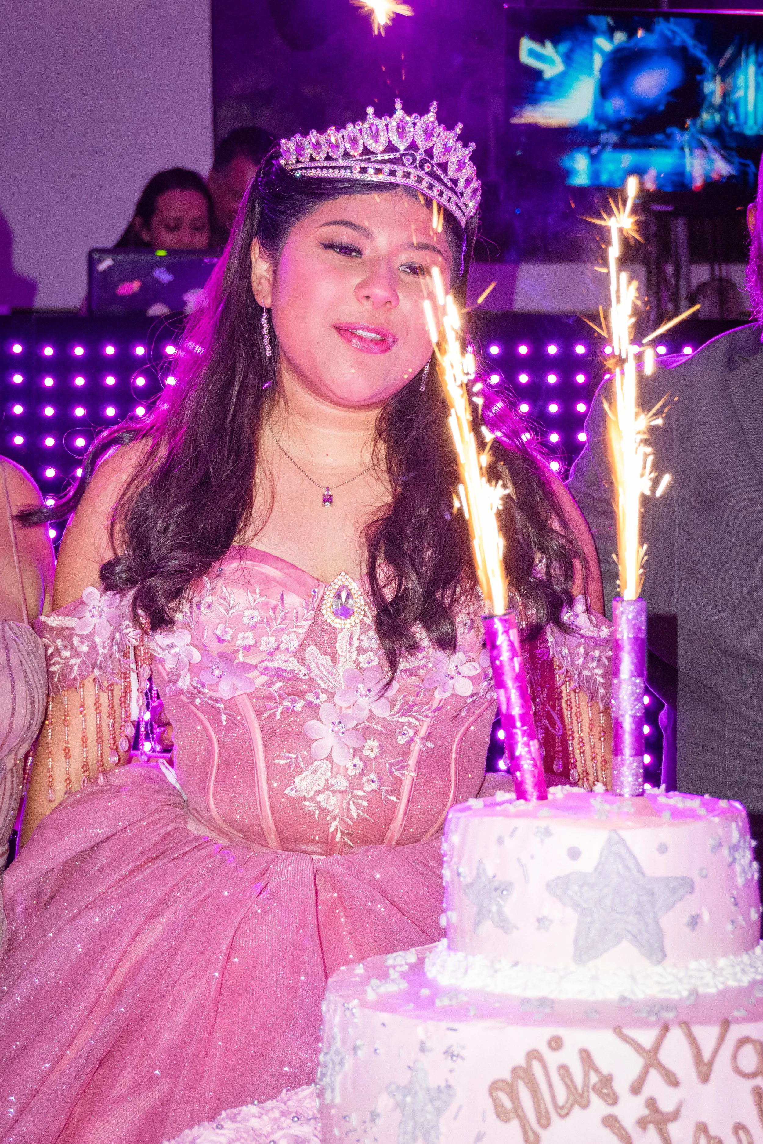 XV años - Portafolio Visual (4).jpg