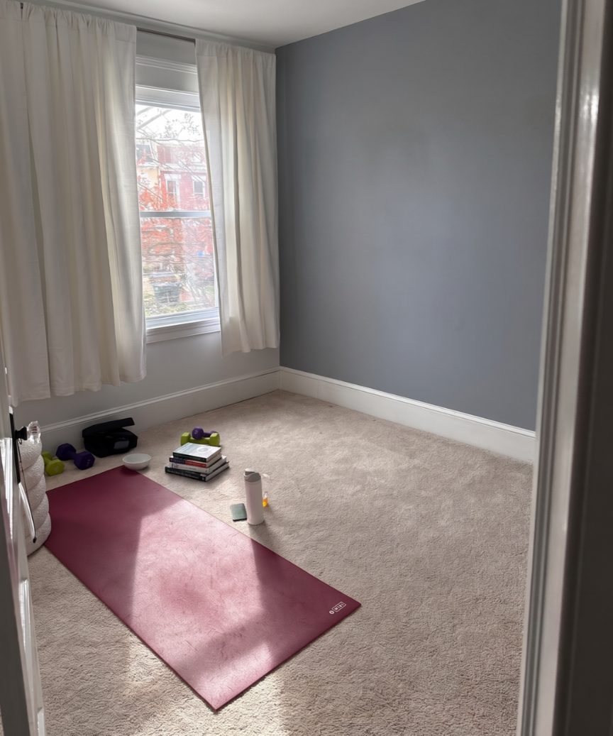 Undesigned room with yoga mat