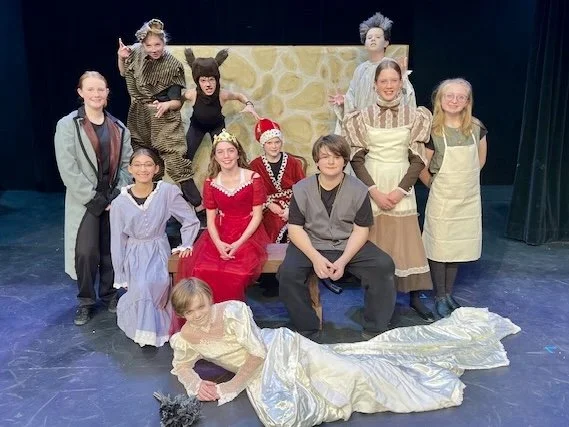 Actress on stage emoting