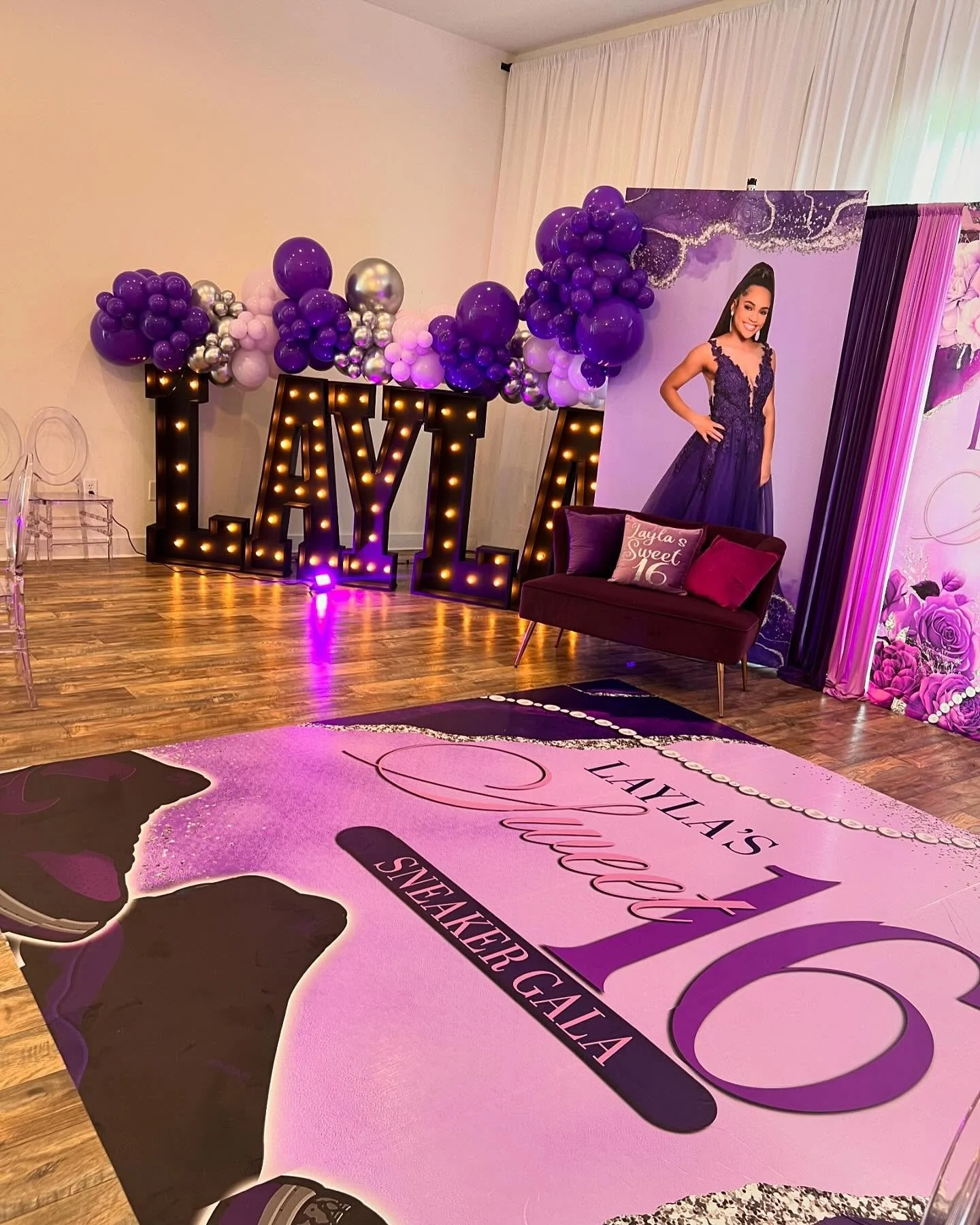 Laylas 16 Shades Of Purple Sweet 16 💜🎉
@az_event_planning_and_decor 
#sceventplanner #partyideas #balloongarland #backdrop #BlackOwnedBusinesses #sweet16 #shadesofpurple
