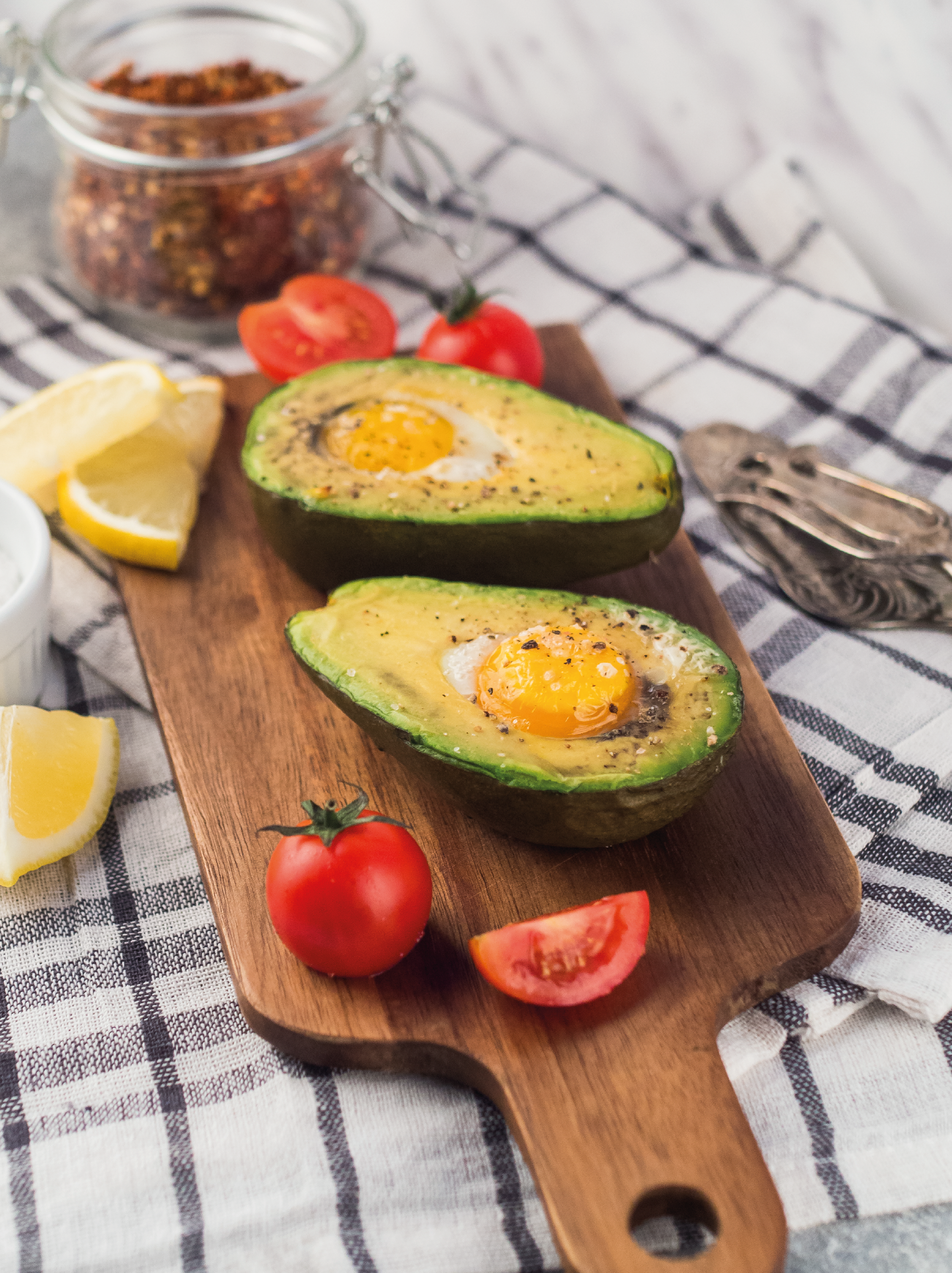 paltas en tabla de mesa-10.png