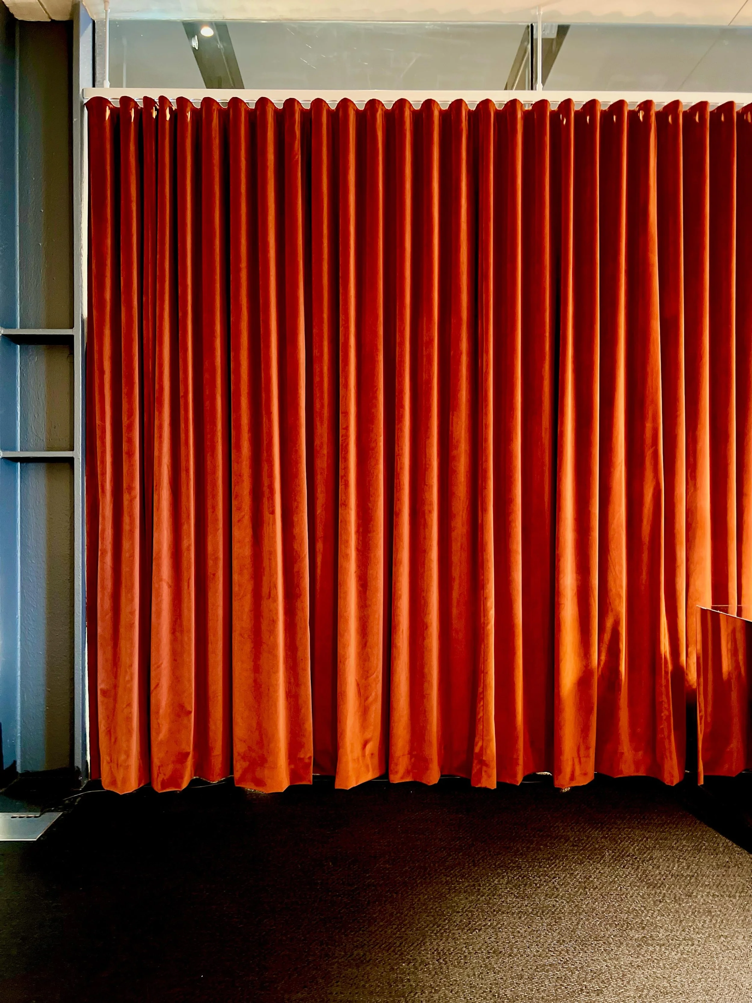 Industrial curtain