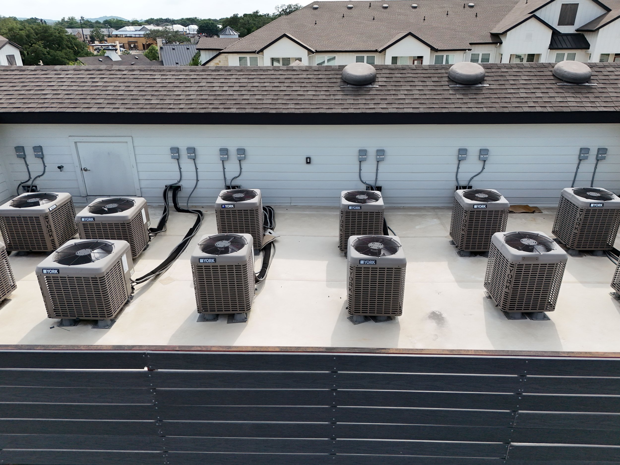 Boerne Apt AC Units2.jpg