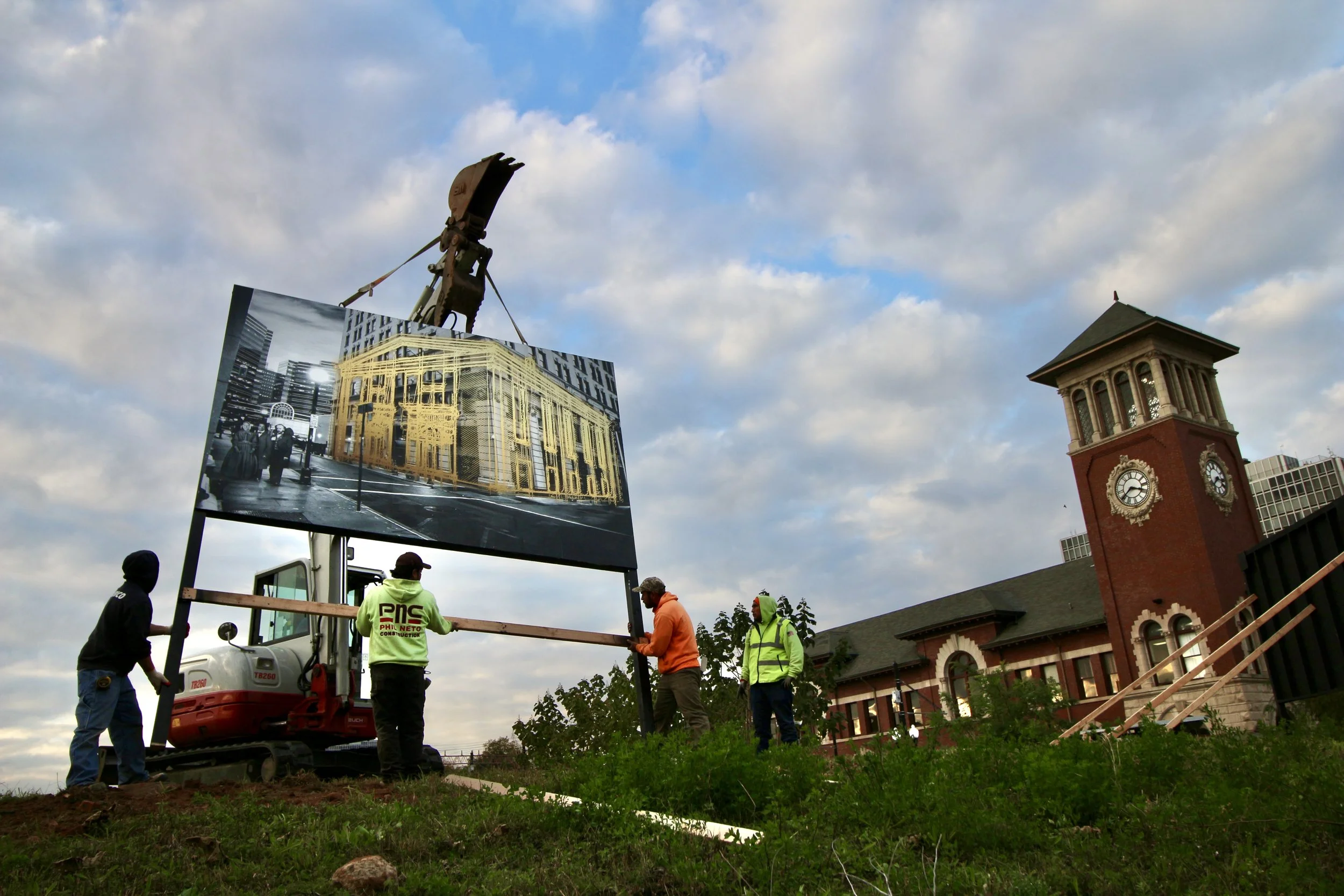 Noelle Lorraine Williams
Monumental Newark: Reimagined Sites
of 19th-Century Newark (2021)

Black Abolitionist Historical
Monuments Reimagined Commissioned
by Audible’s Newark Artist Collaboration
Former Westinghouse Lot (University Ave.
& Orange St.