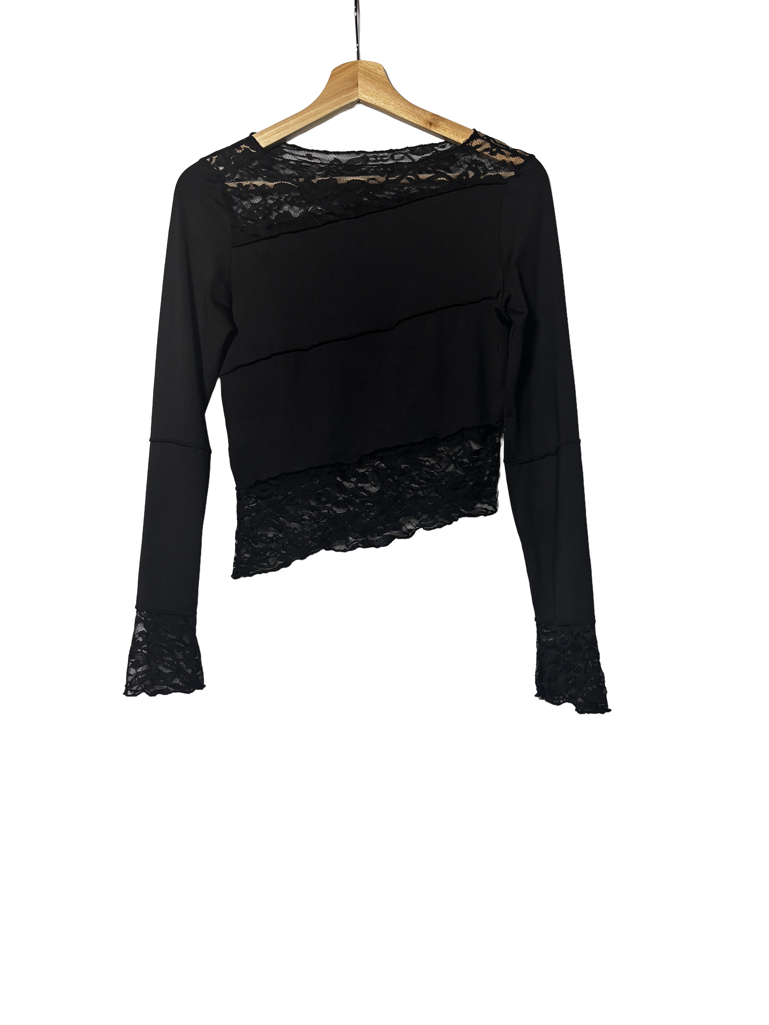 black lace trim long sleeve top (size m)