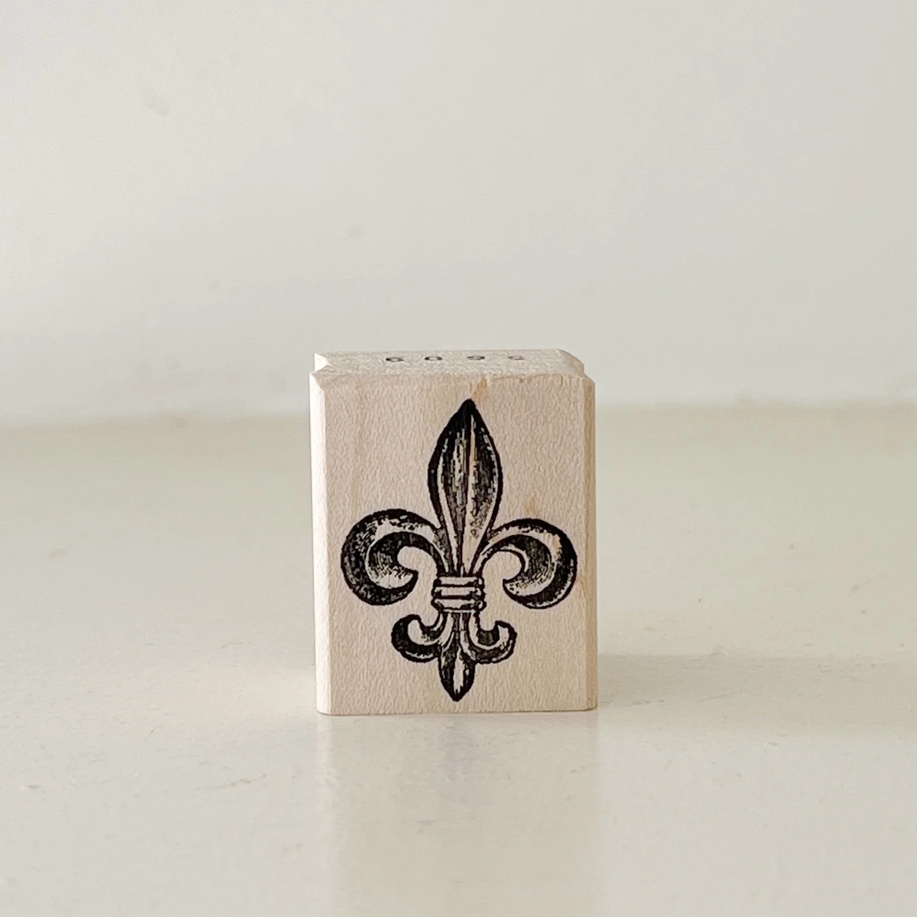 Stamp - Fleur-de-lis A