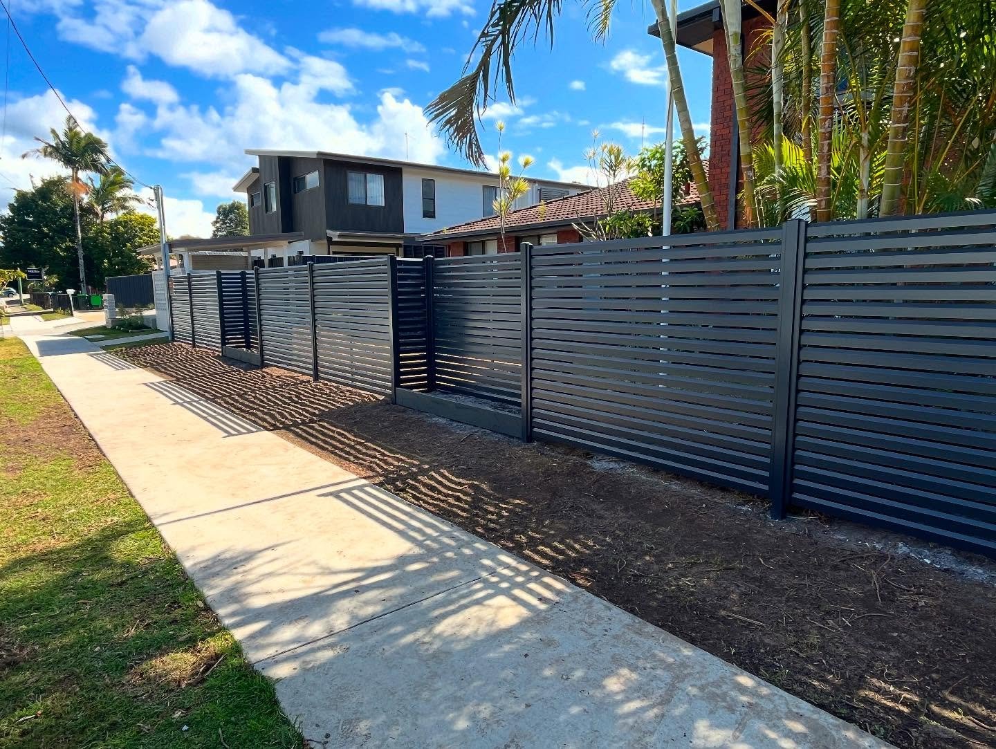 Happy Friday, everyone!! 🌞 Ready to transform your outdoor space? Give Bonville fencing a call!

📞0493 623 297 #bonvillefencing #bonville #privacy #fencing #pinkponyclub