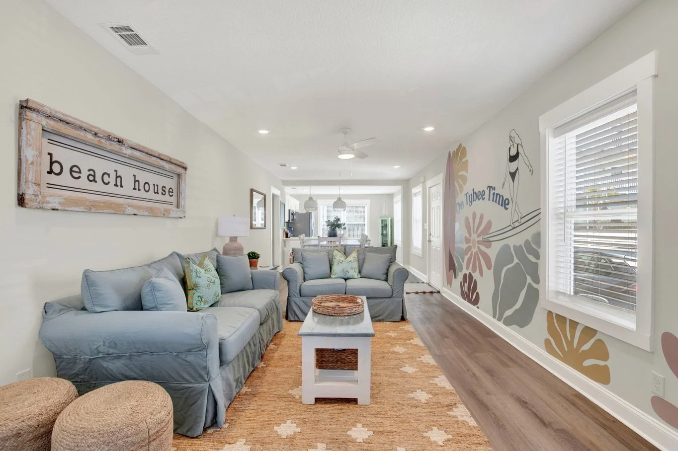 Some Interior Photos from Tybee Tides Beach House 🌊☀️
&mdash;most of the budget went towards the exterior spaces but we still put a 5 star touch on the interior 😉✨
Featuring local mural artist @skybensonart &amp; hand painted surfboards by @alohakd