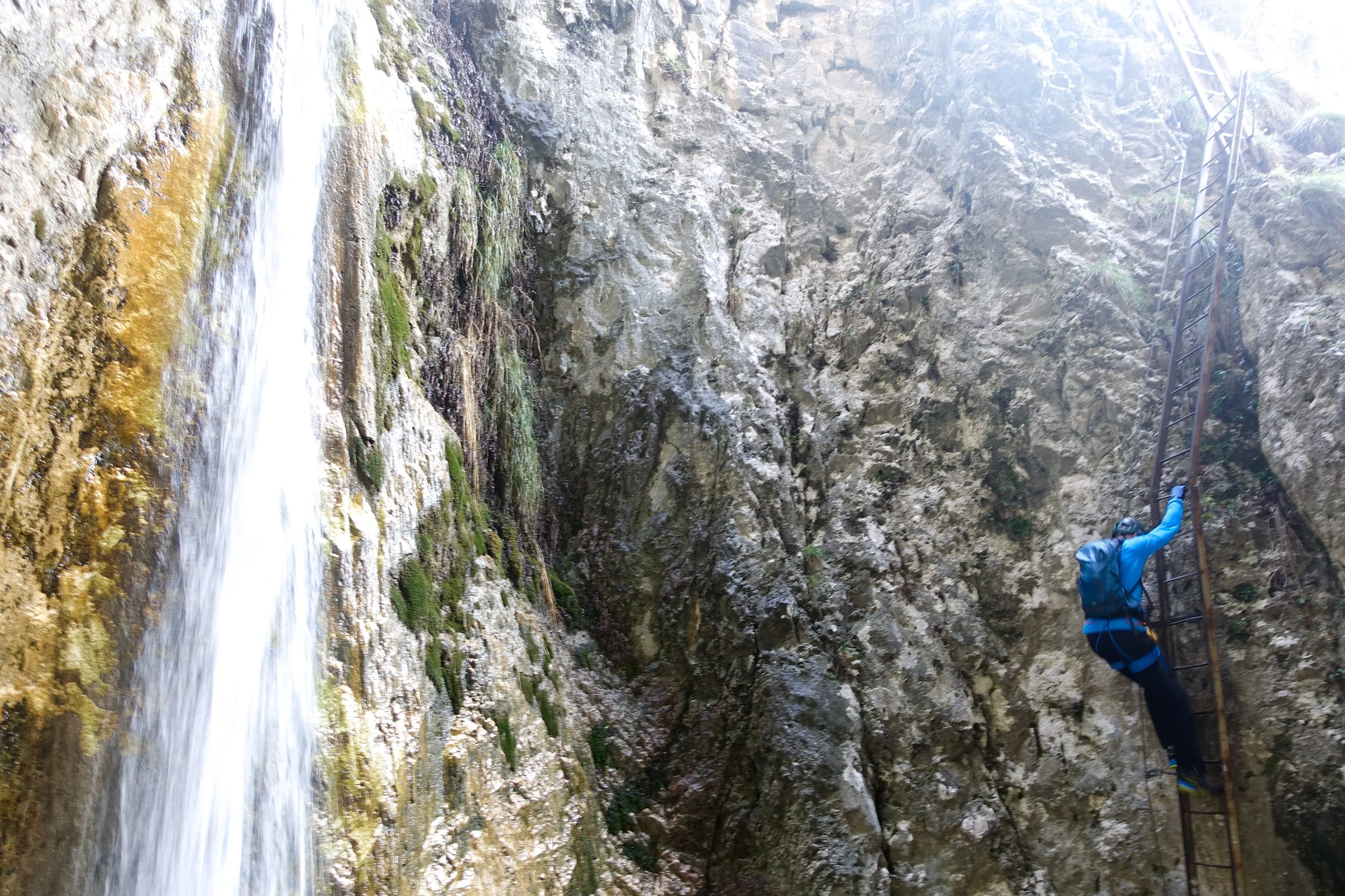 The beginning of the via ferrata Burrone Giovanelli