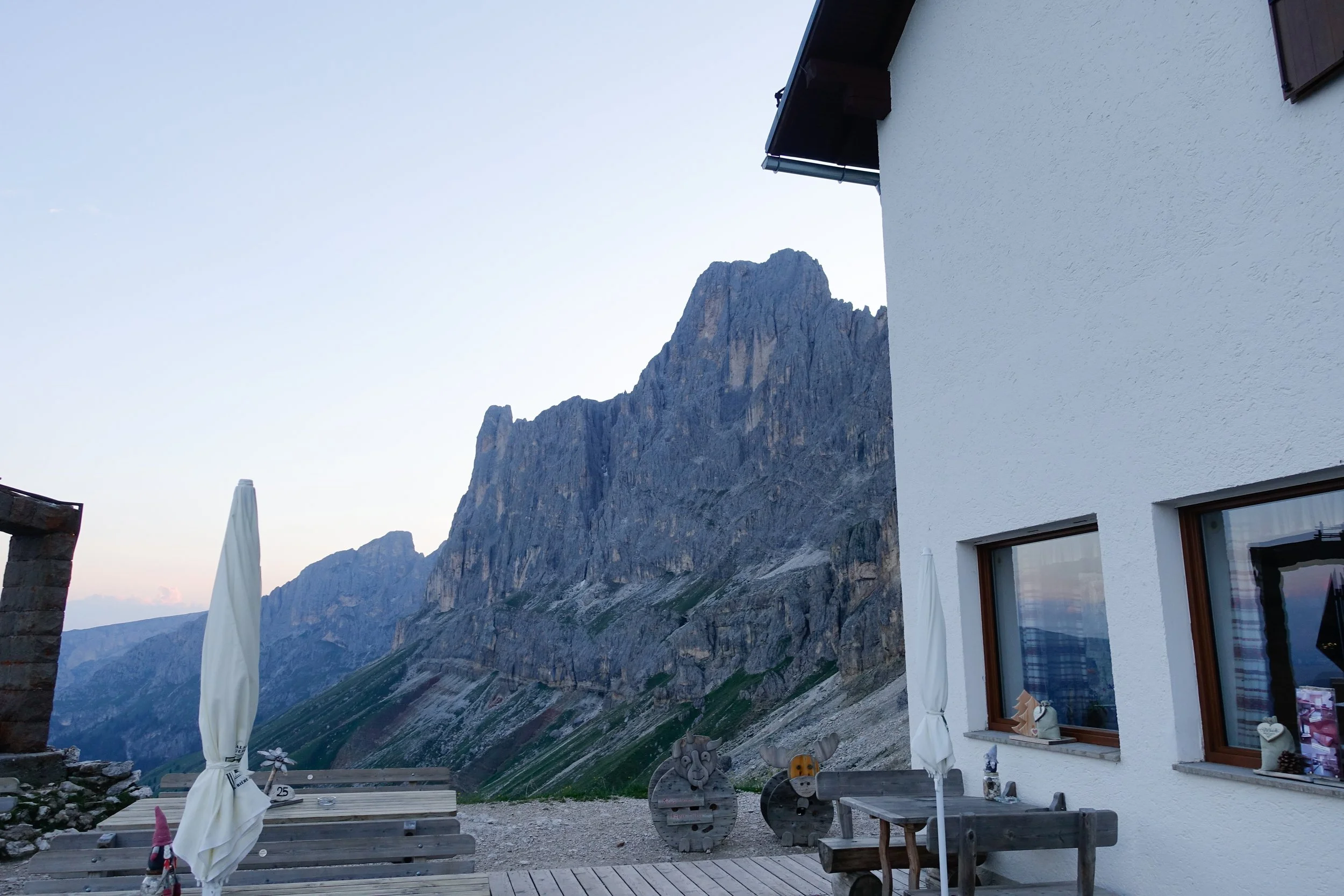 rifugio-fronza-alle-coronelle-santner-via-ferrata.jpg
