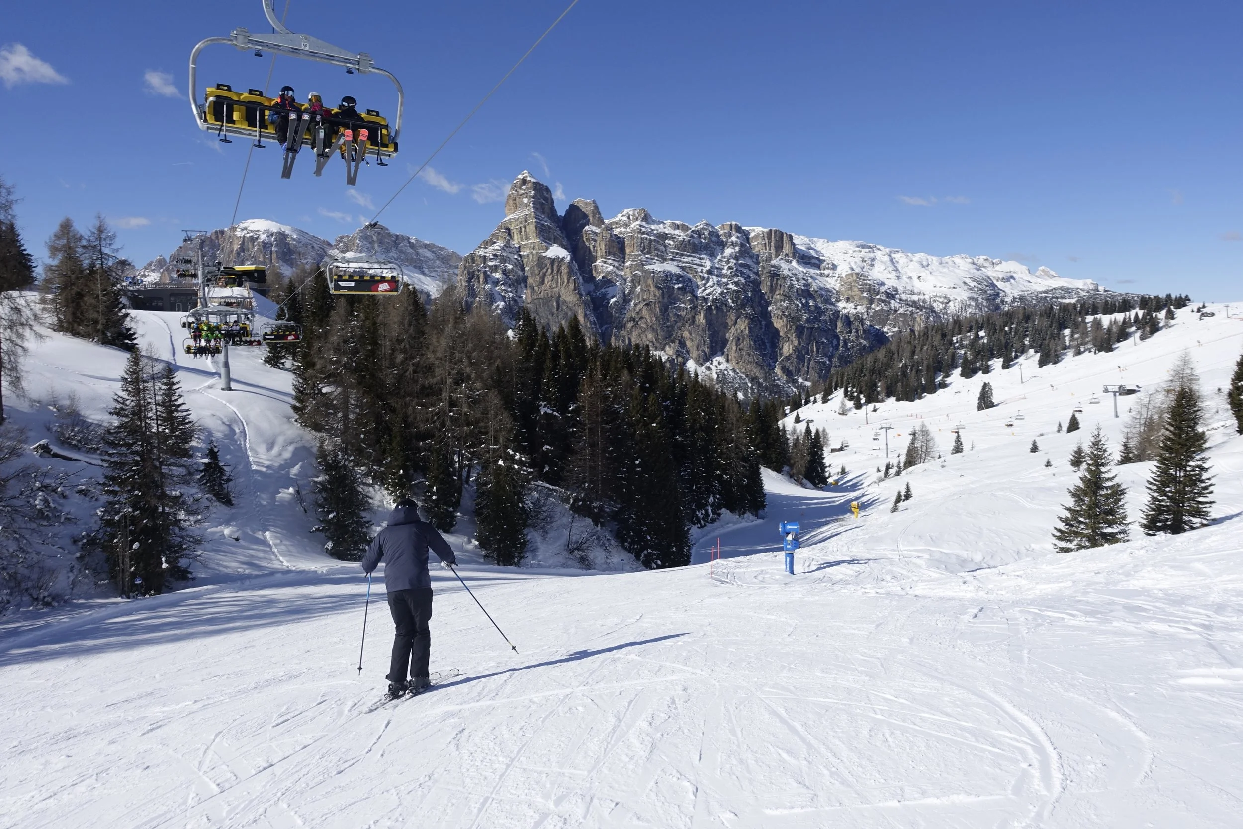 skiing-in-alta-badia-during-ski-safari-with-mountain-guide.JPG