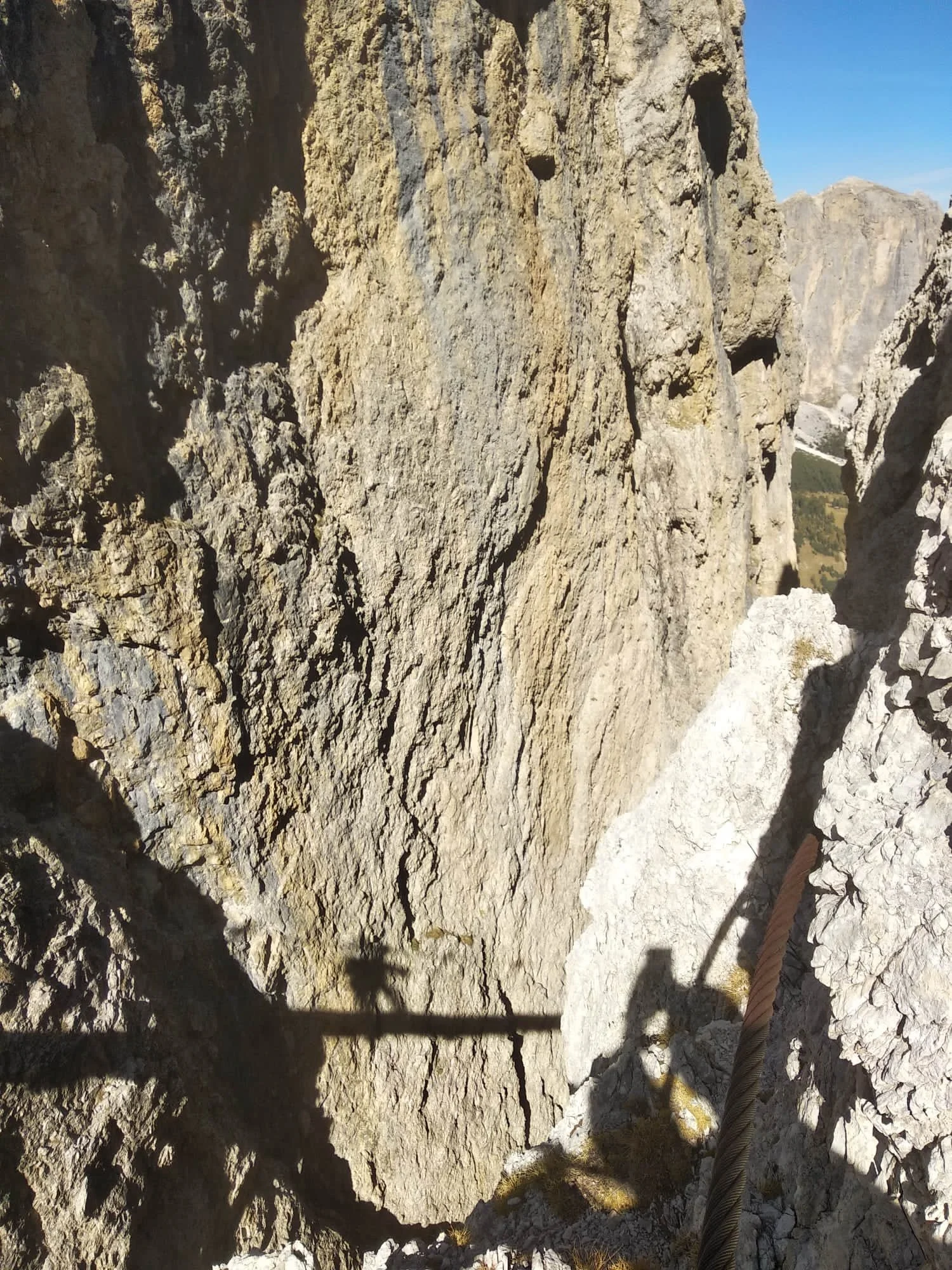 via-ferrata-tridentina-mountain-guide-filippo-dolomitesafari.JPG