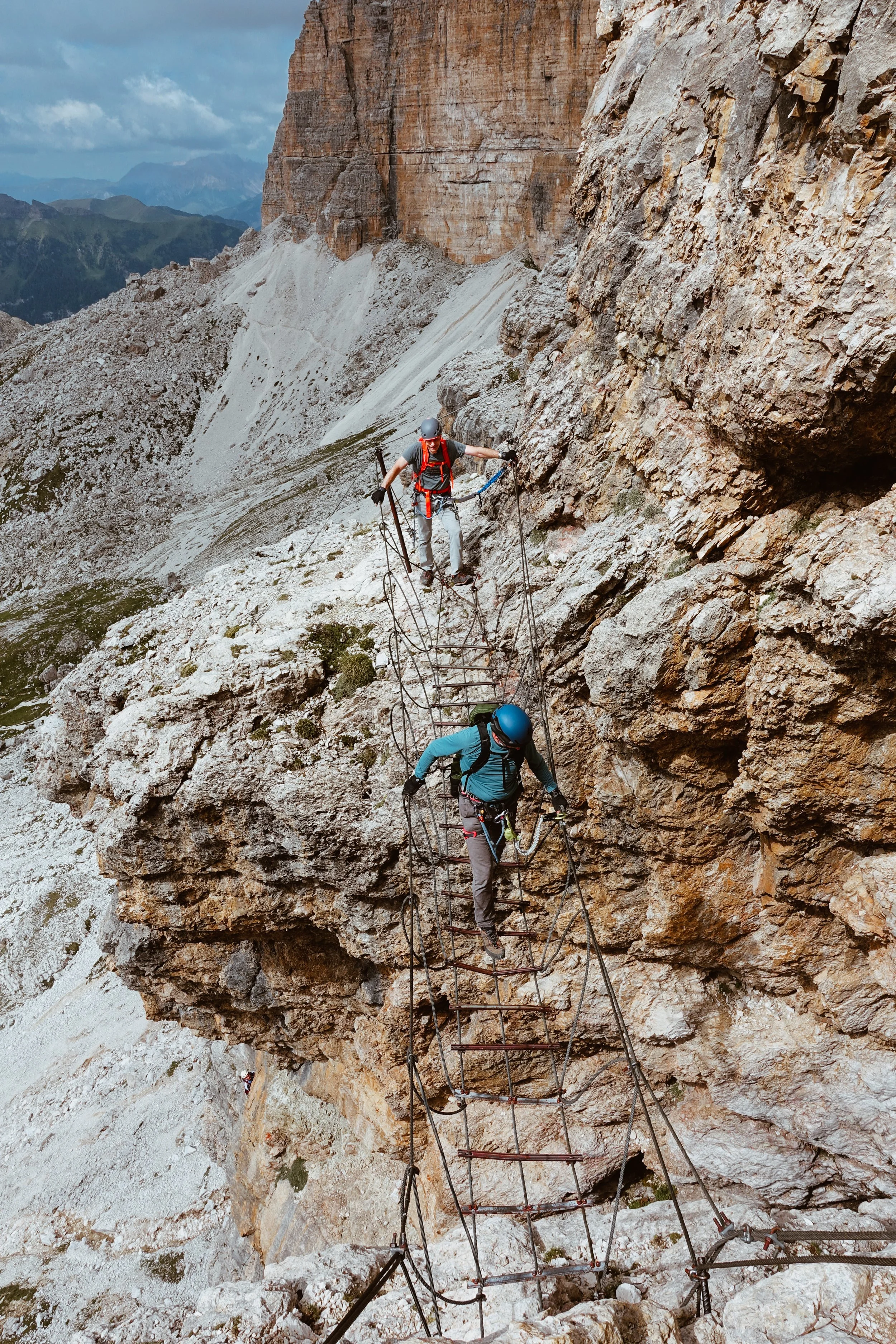 guided-via-ferrata-piazzetta-dolomitesafari.jpg