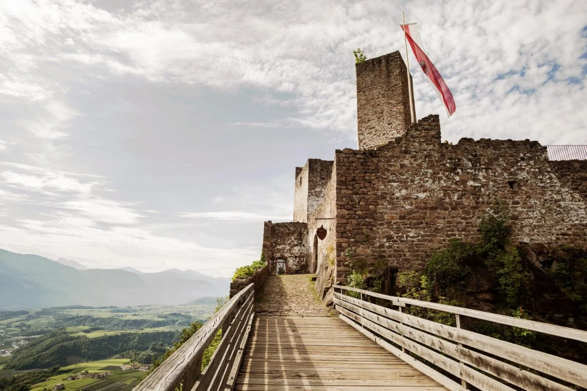 THE STONE CASTLES OF APPIANO / EPPAN, PERFECT BASE FOR A DOLOMITES ADVENTURE
