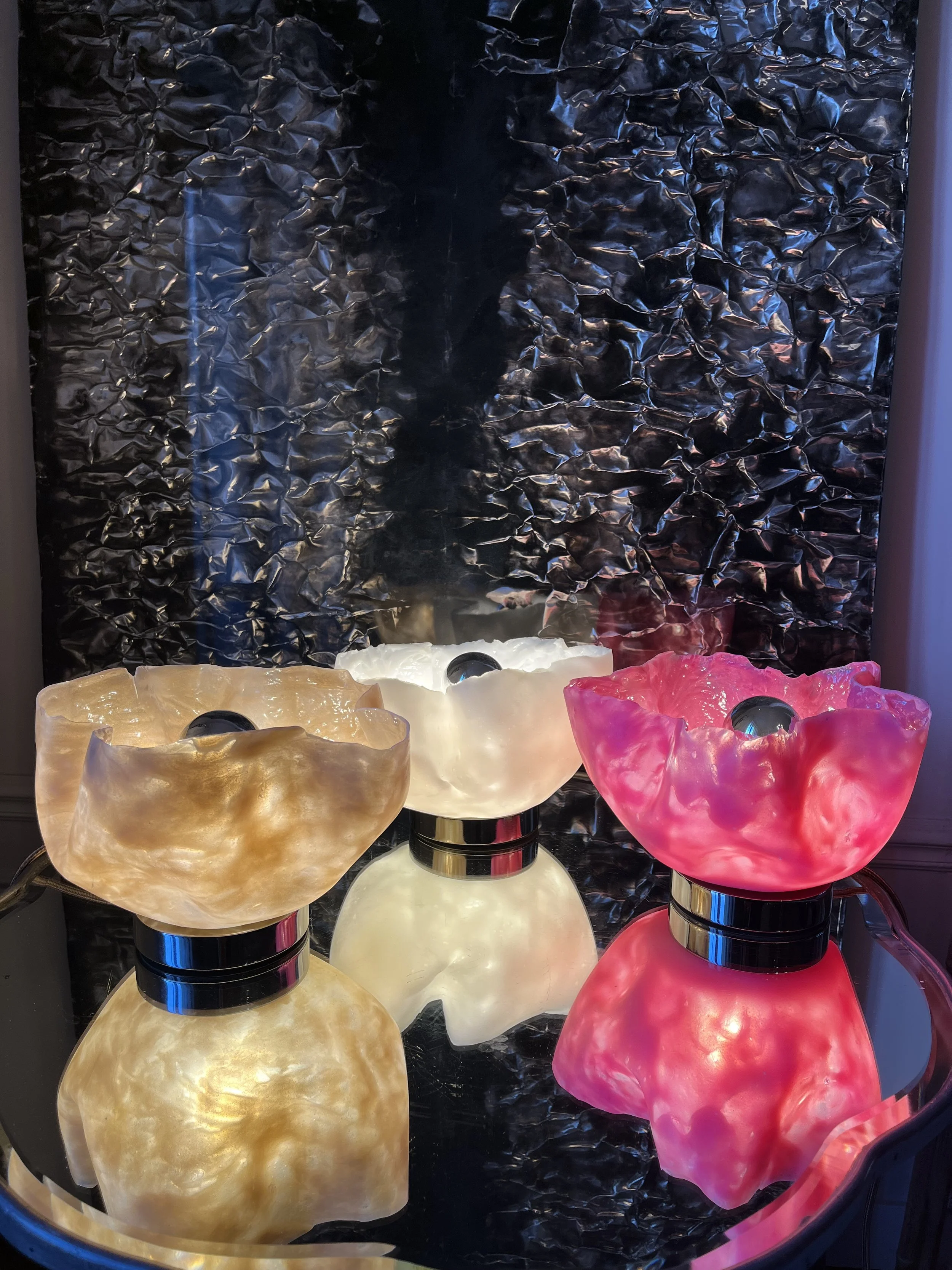 Taupe, blanc et rose