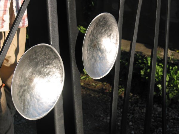 Stainless screen pulls